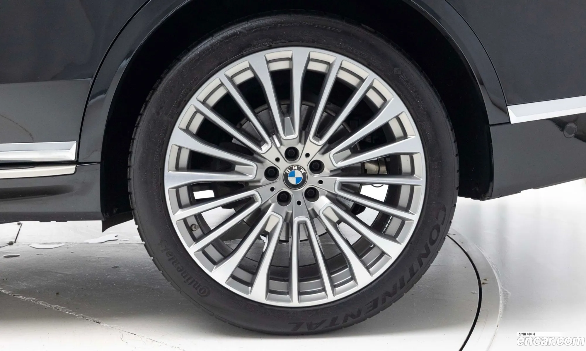 BMW X7 2022 — 3