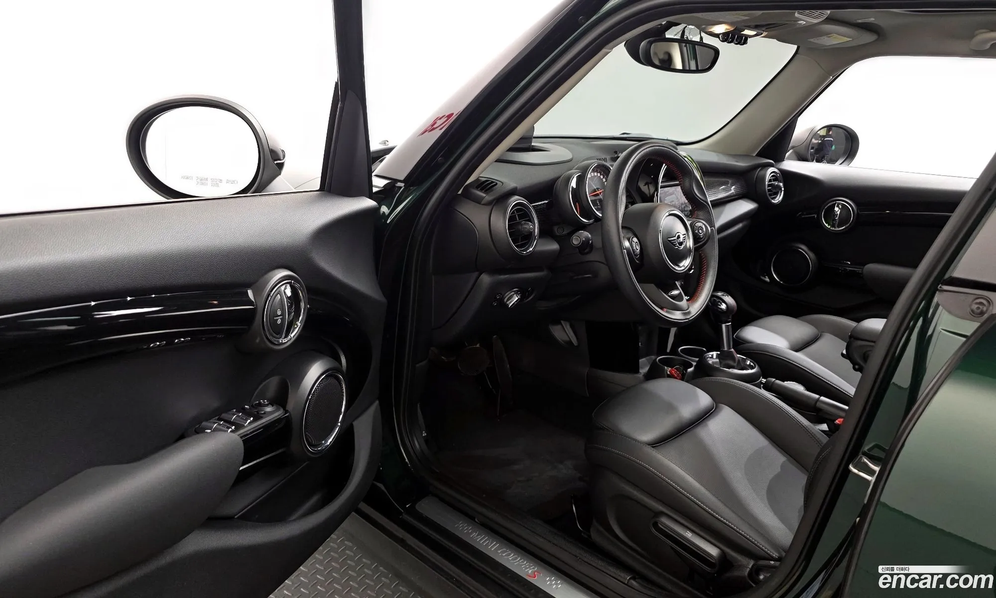 Mini Cooper S 2018 WMWXU310XK2D47121 — 19