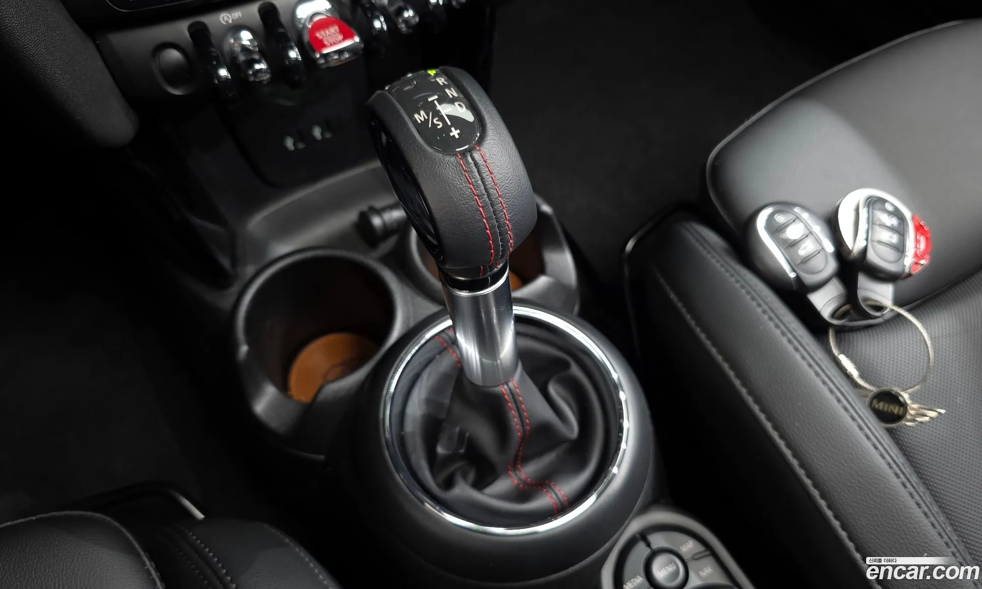 Mini Cooper S 2018 WMWXU310XK2D47121 — 26