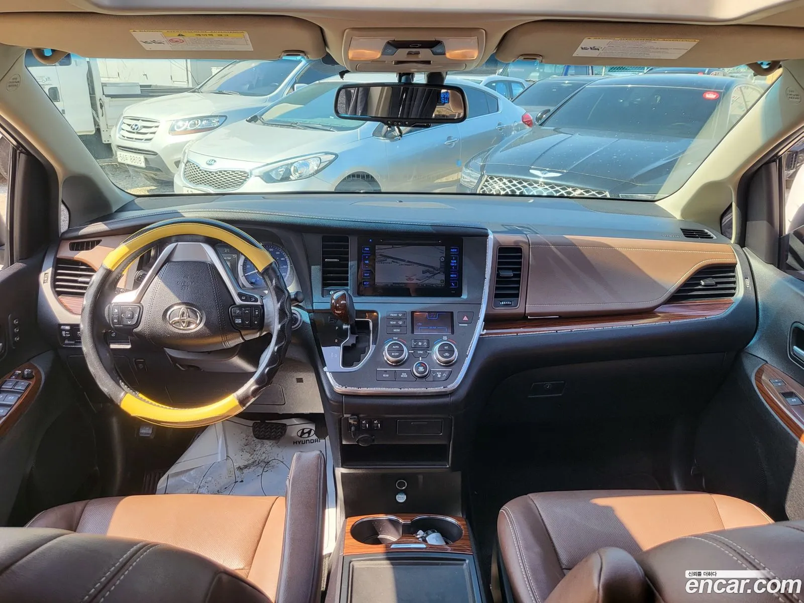 Toyota Sienna 2017 — 7