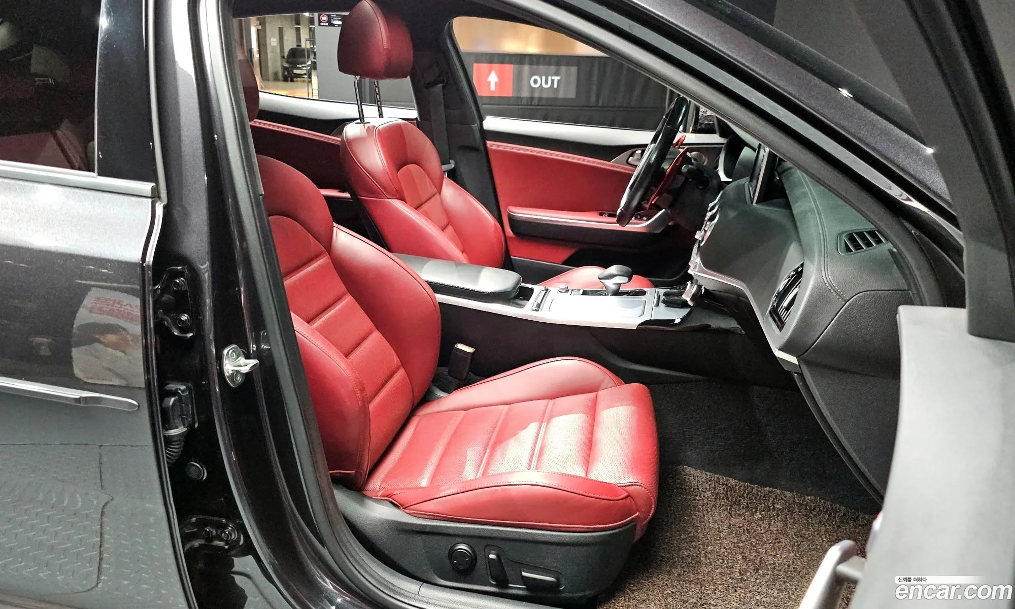 Kia Stinger 2017 KNAE751CDJS009378 — 15