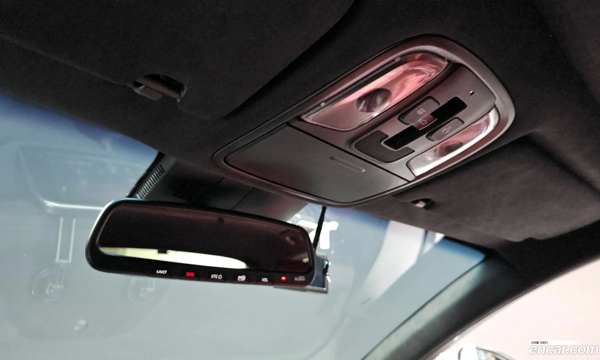 Kia Stinger 2017 KNAE751CDJS009378 — 32