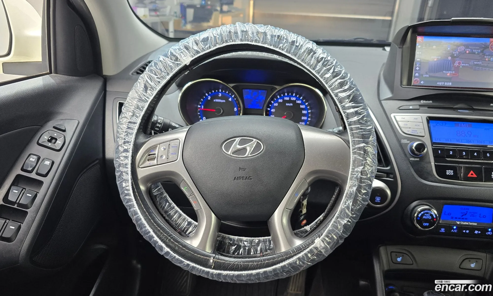 Hyundai Tucson ix 2010 — 11