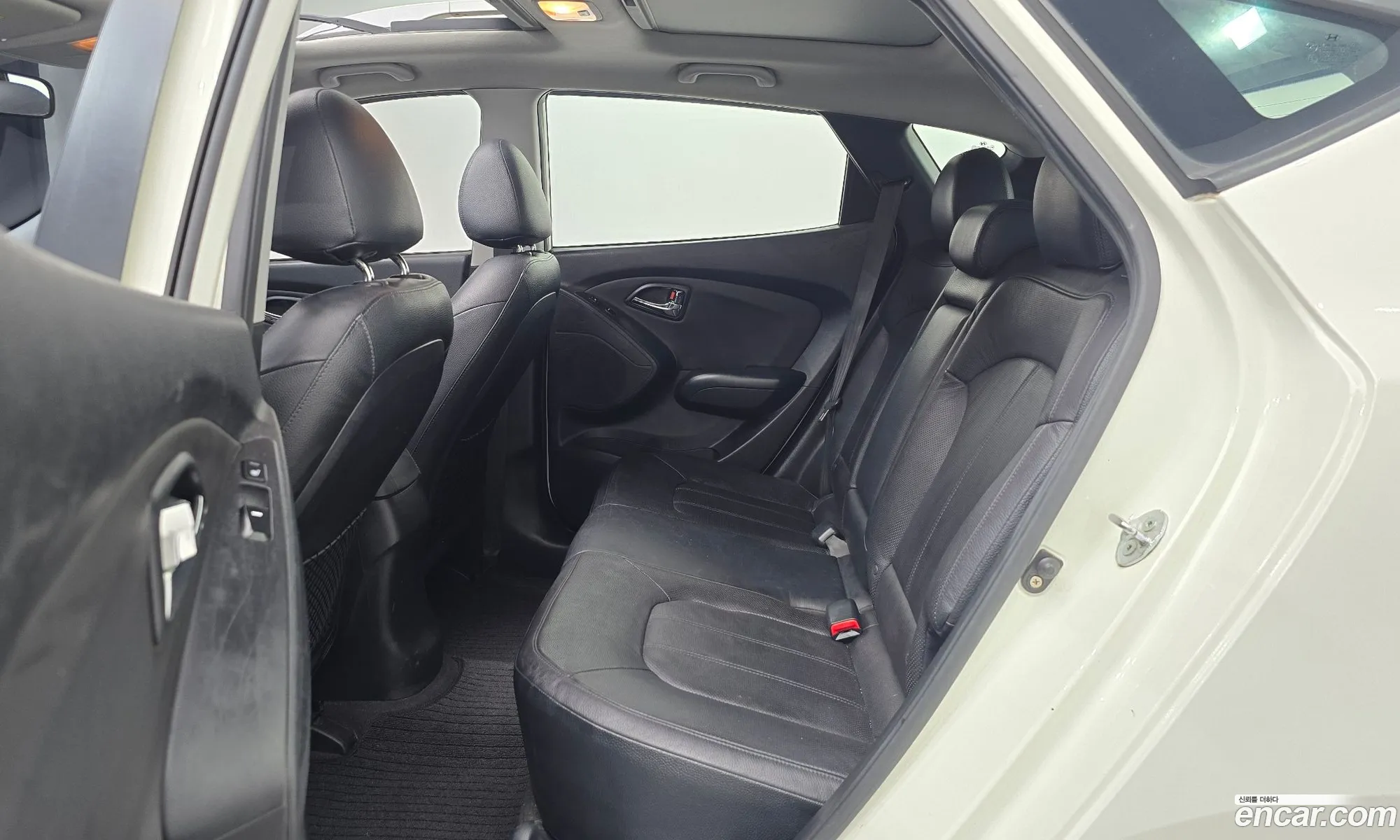 Hyundai Tucson ix 2010 — 13