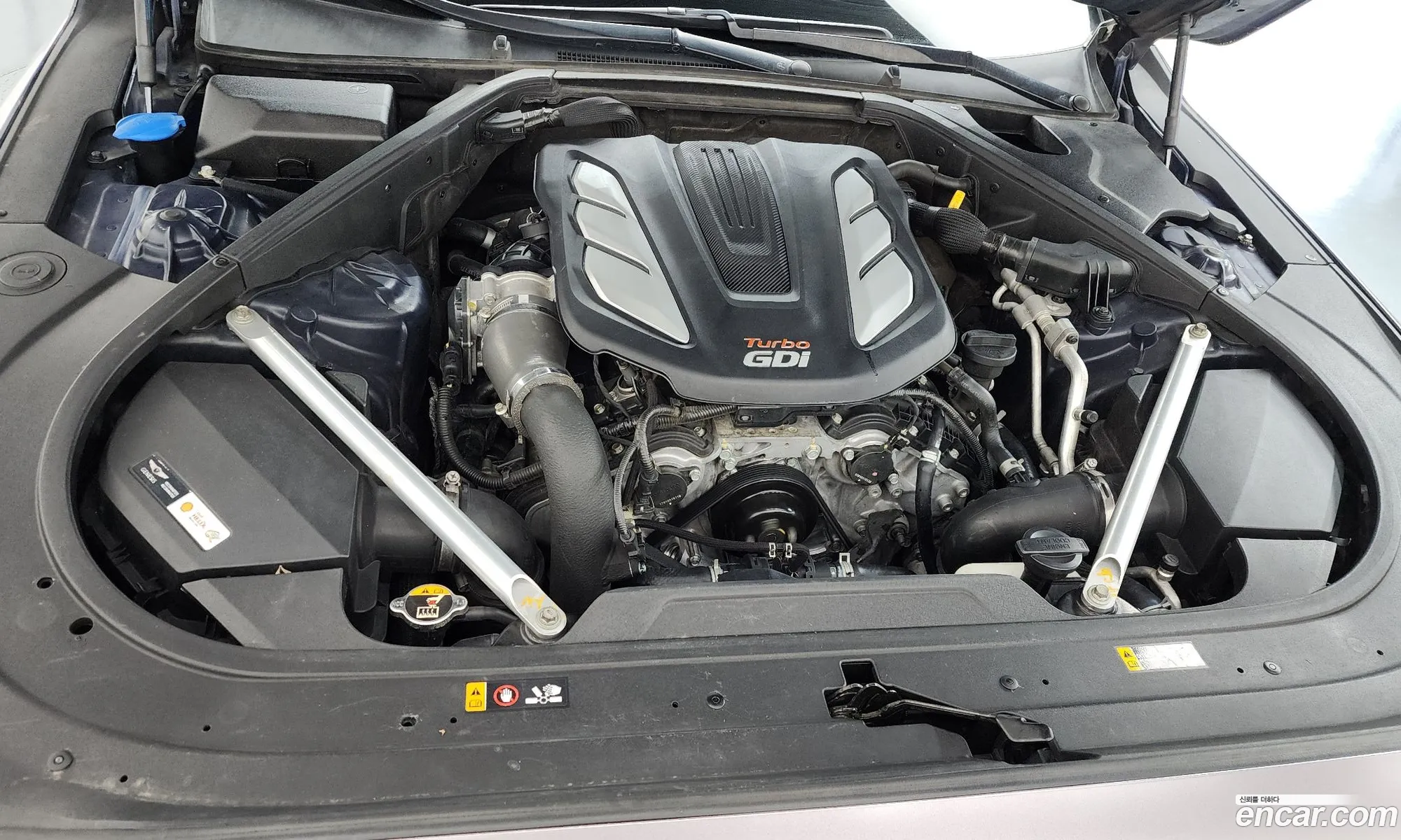 Genesis EQ900 2017 — 19