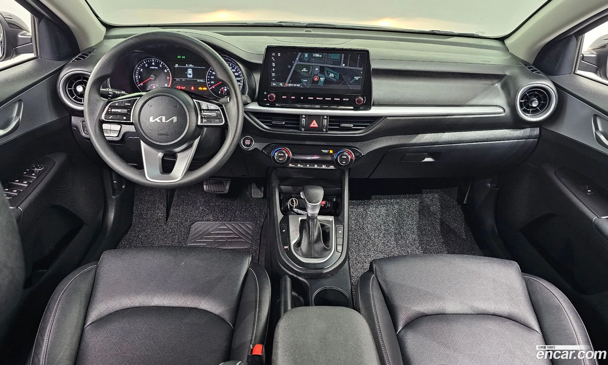 Kia K3 2022 KNAF141BENA950523 — 4