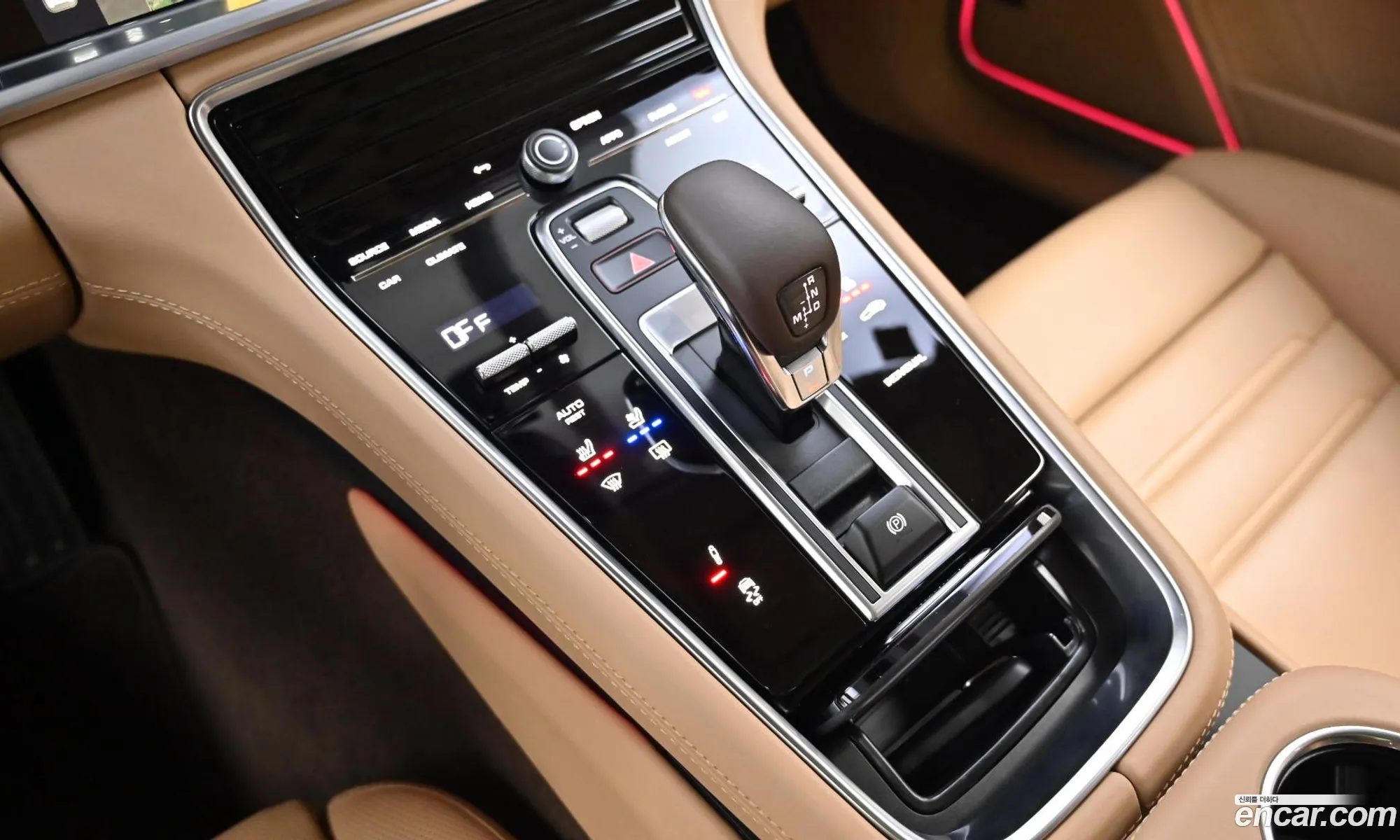 Porsche Panamera 2023 — 15