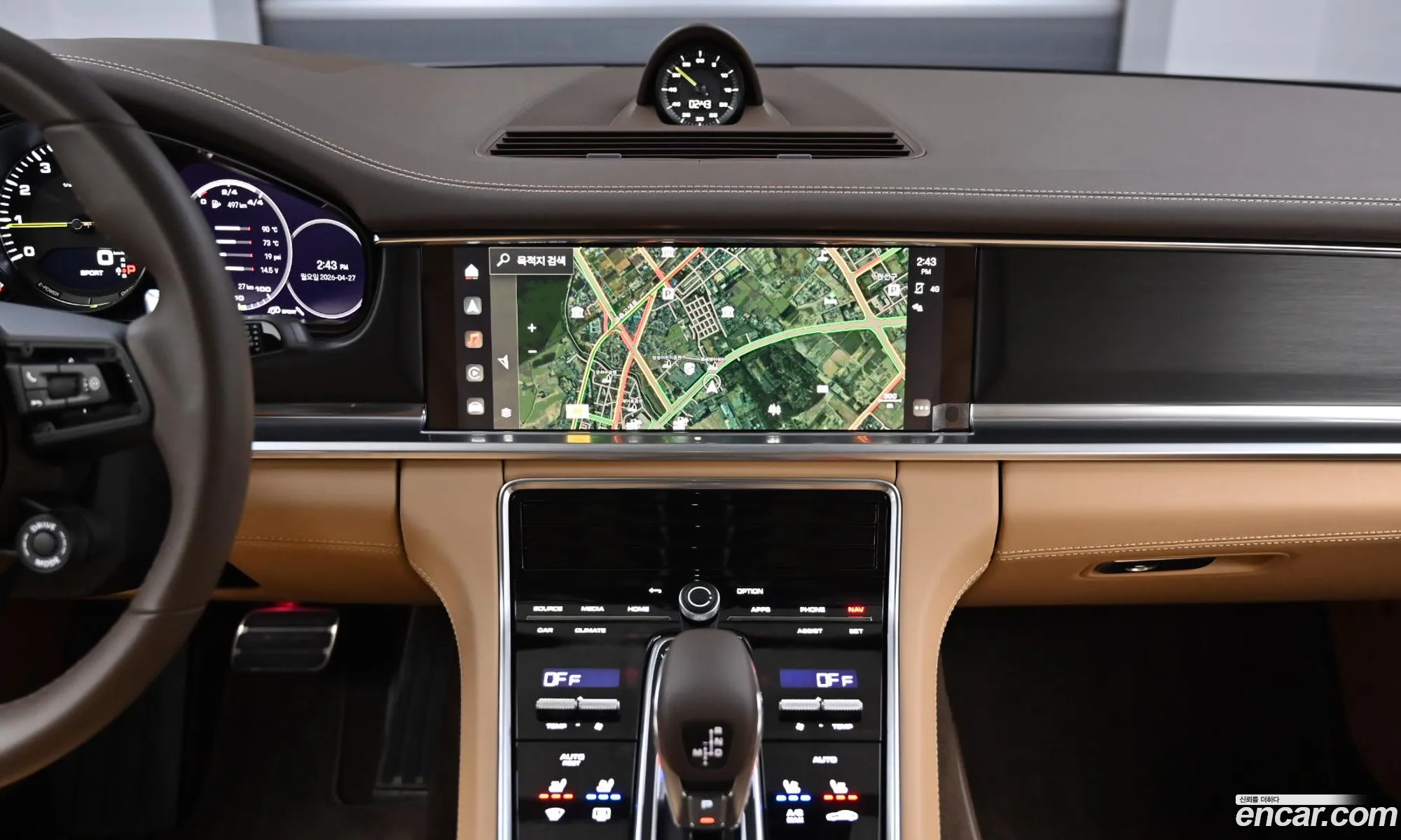Porsche Panamera 2023 — 10