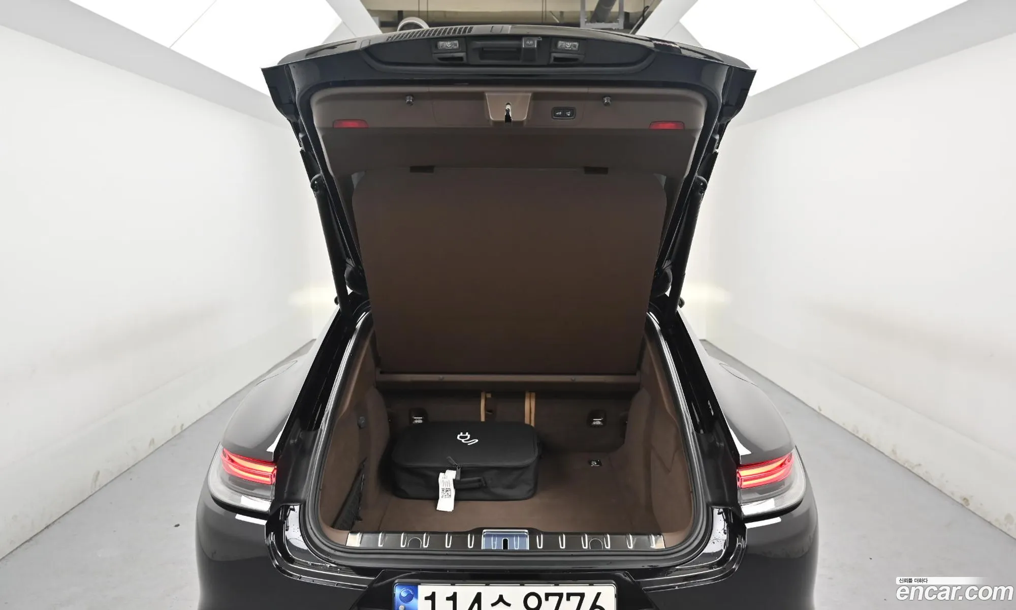Porsche Panamera 2023 — 9