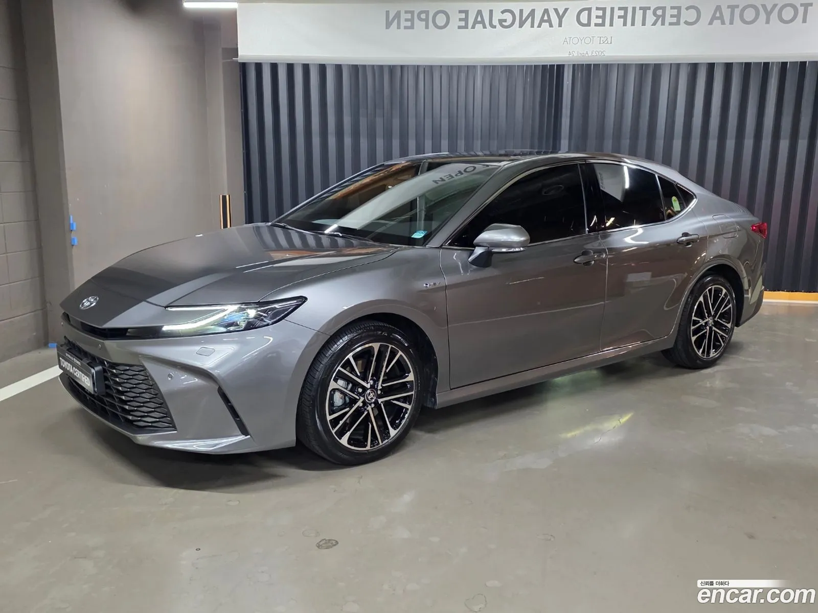 Toyota Camry 2025 — 9