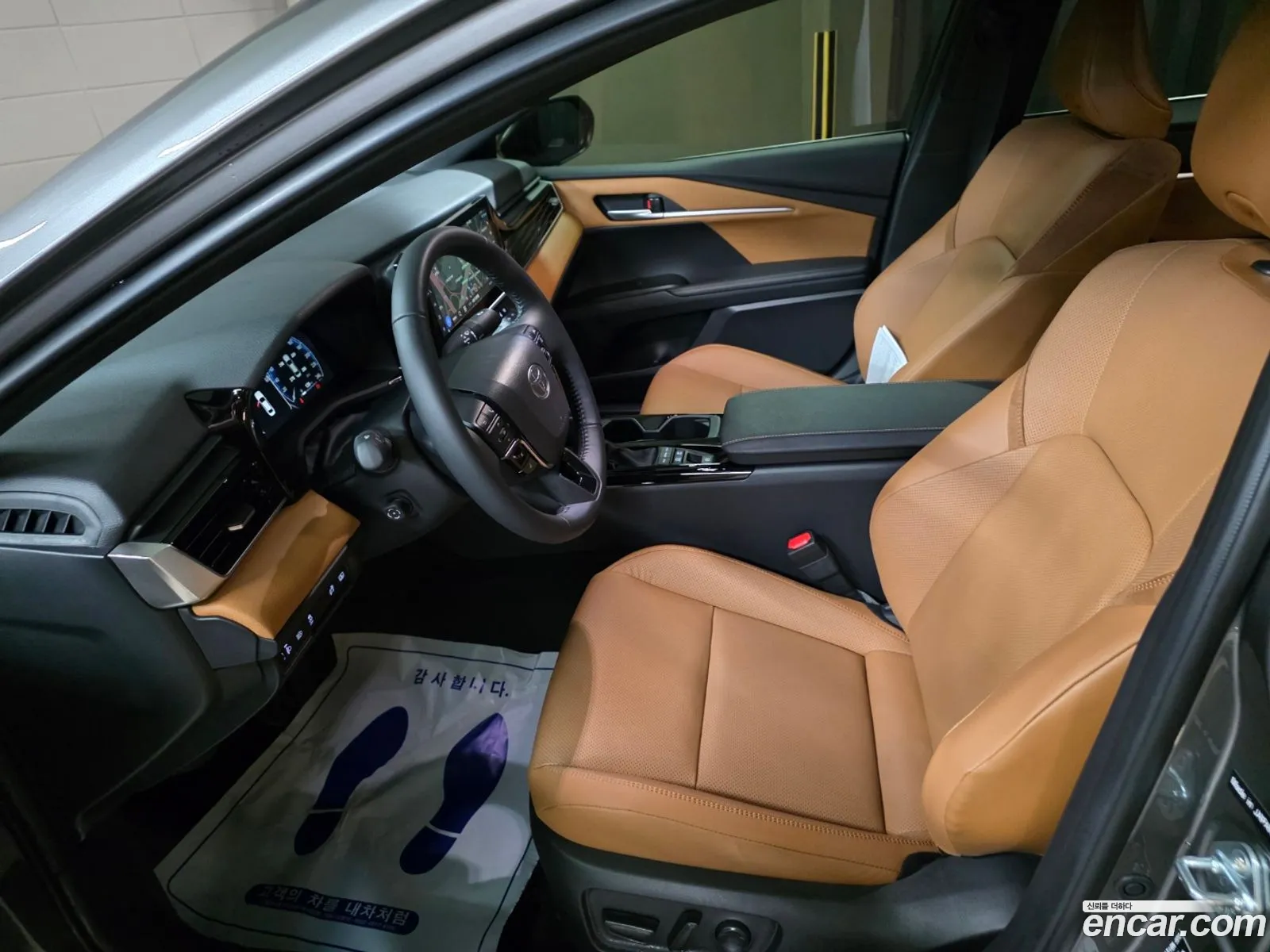 Toyota Camry 2025 — 12