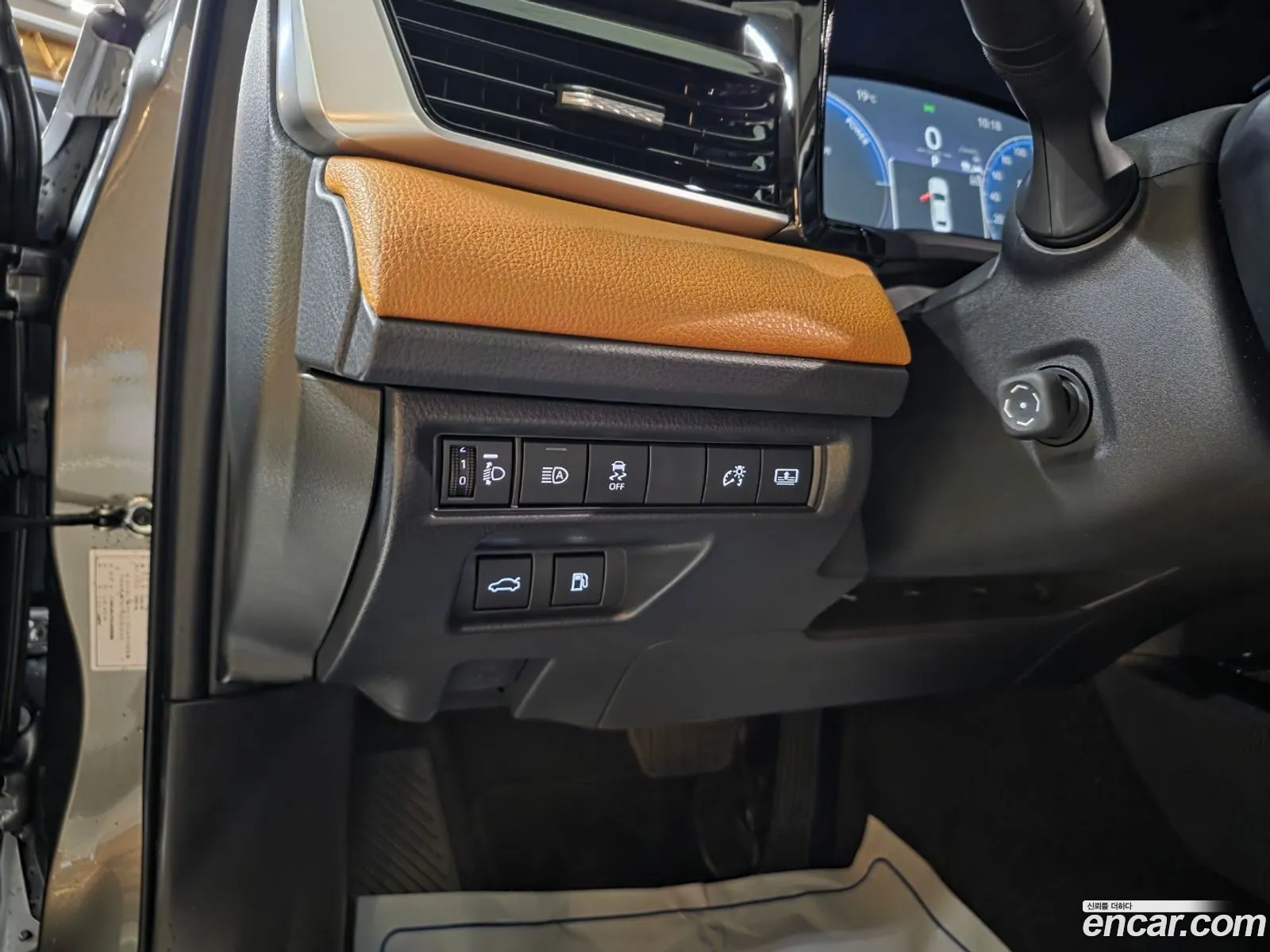 Toyota Camry 2025 — 10
