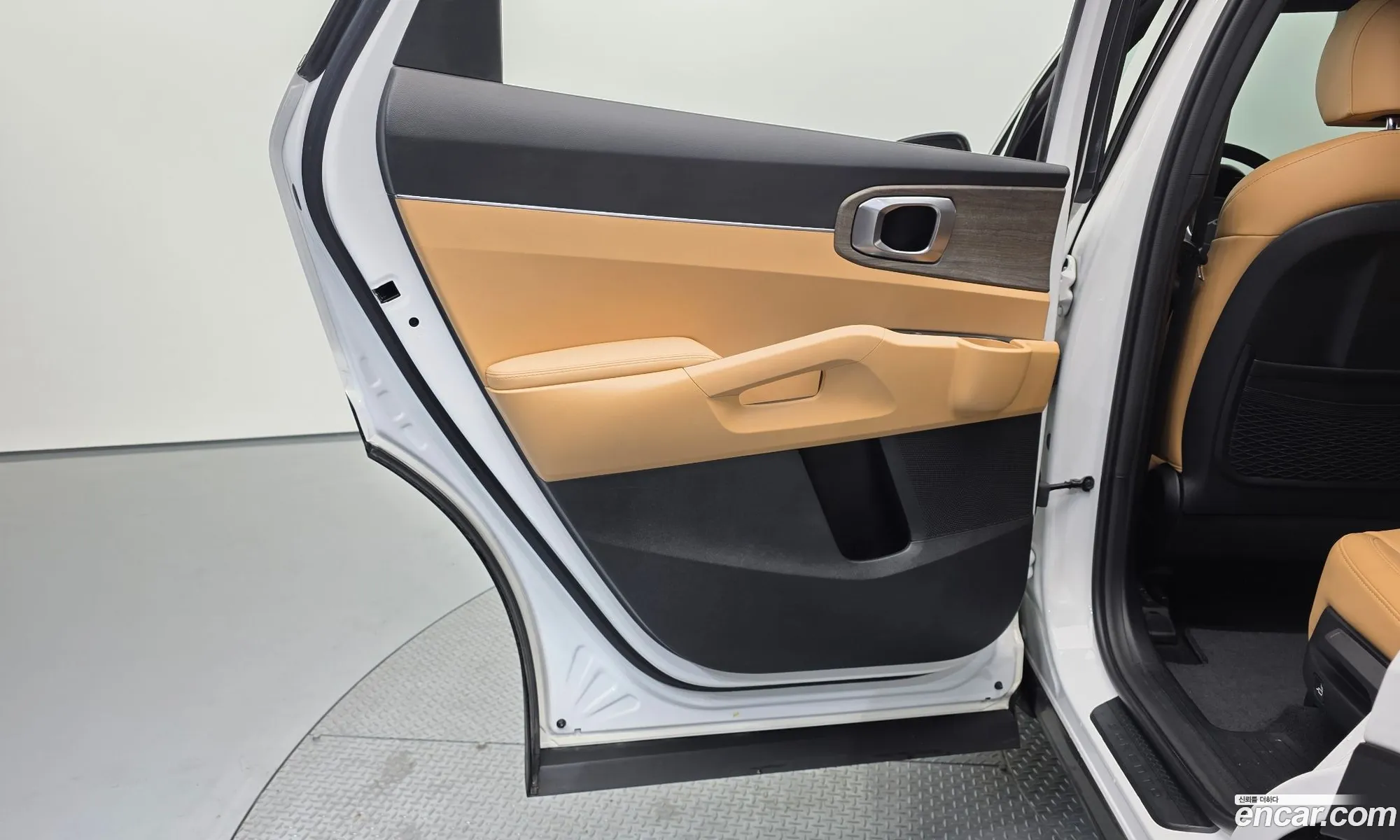 Kia Sorento 2023 — 20