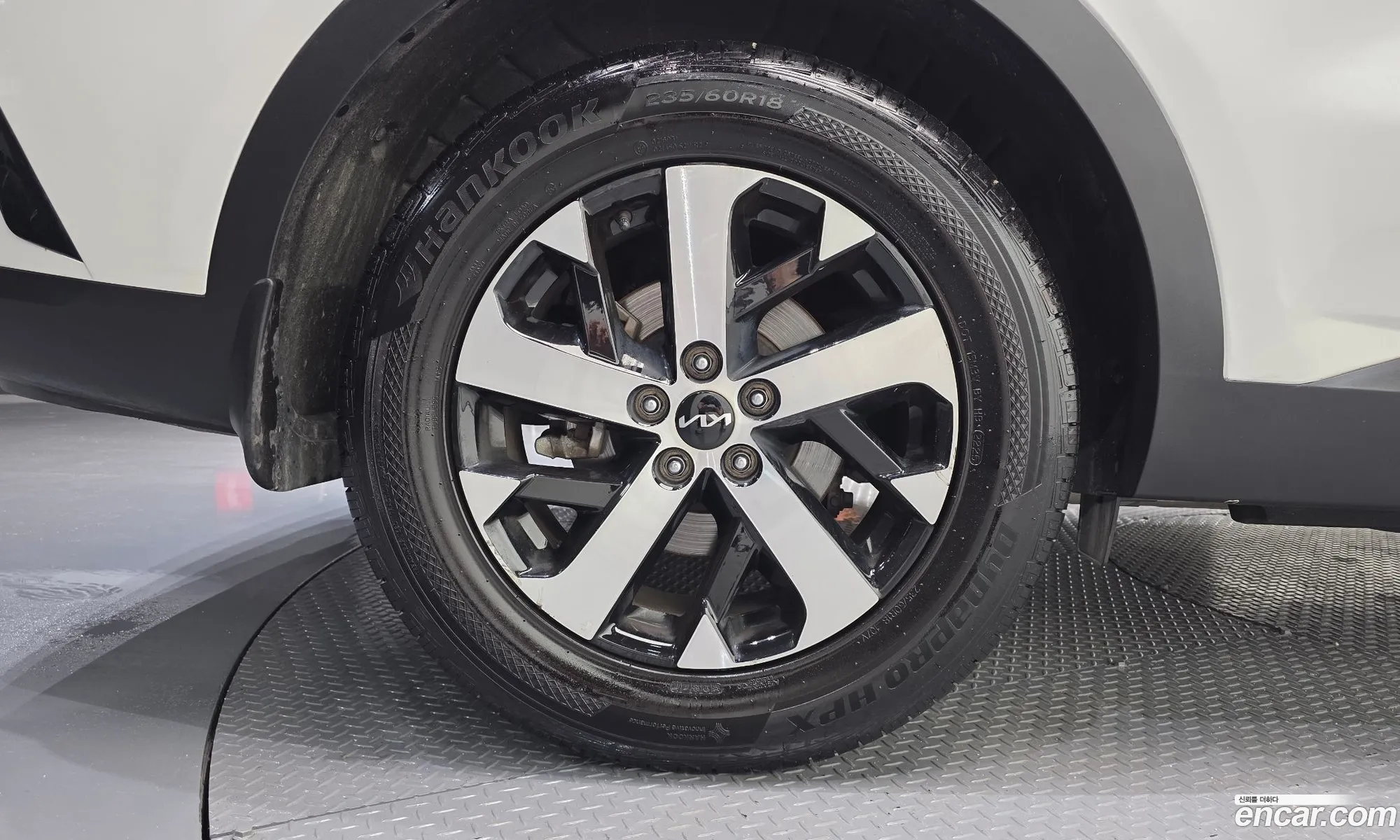 Kia Sorento 2023 — 23