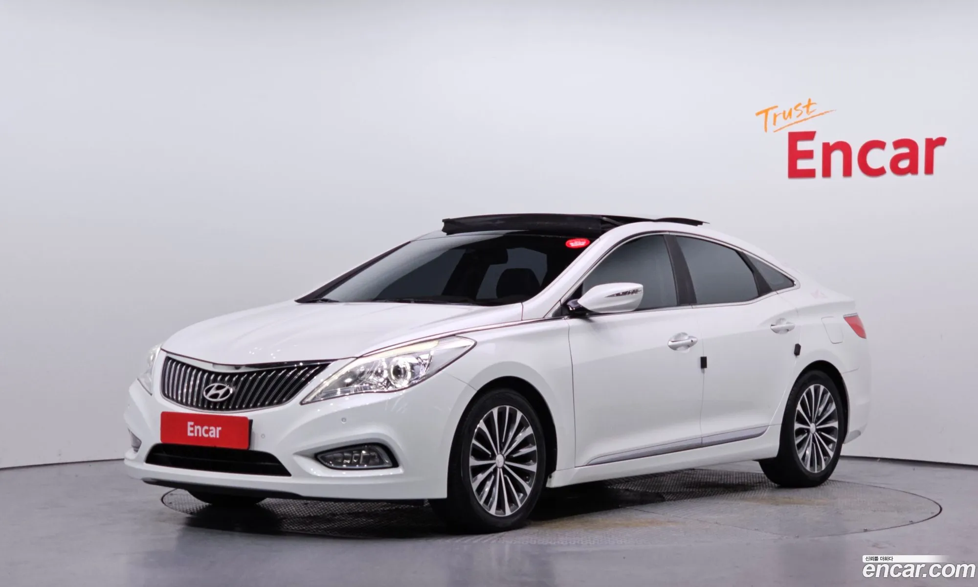 Hyundai Grandeur HG 2012 KMHFF41CBCA153840 — 21