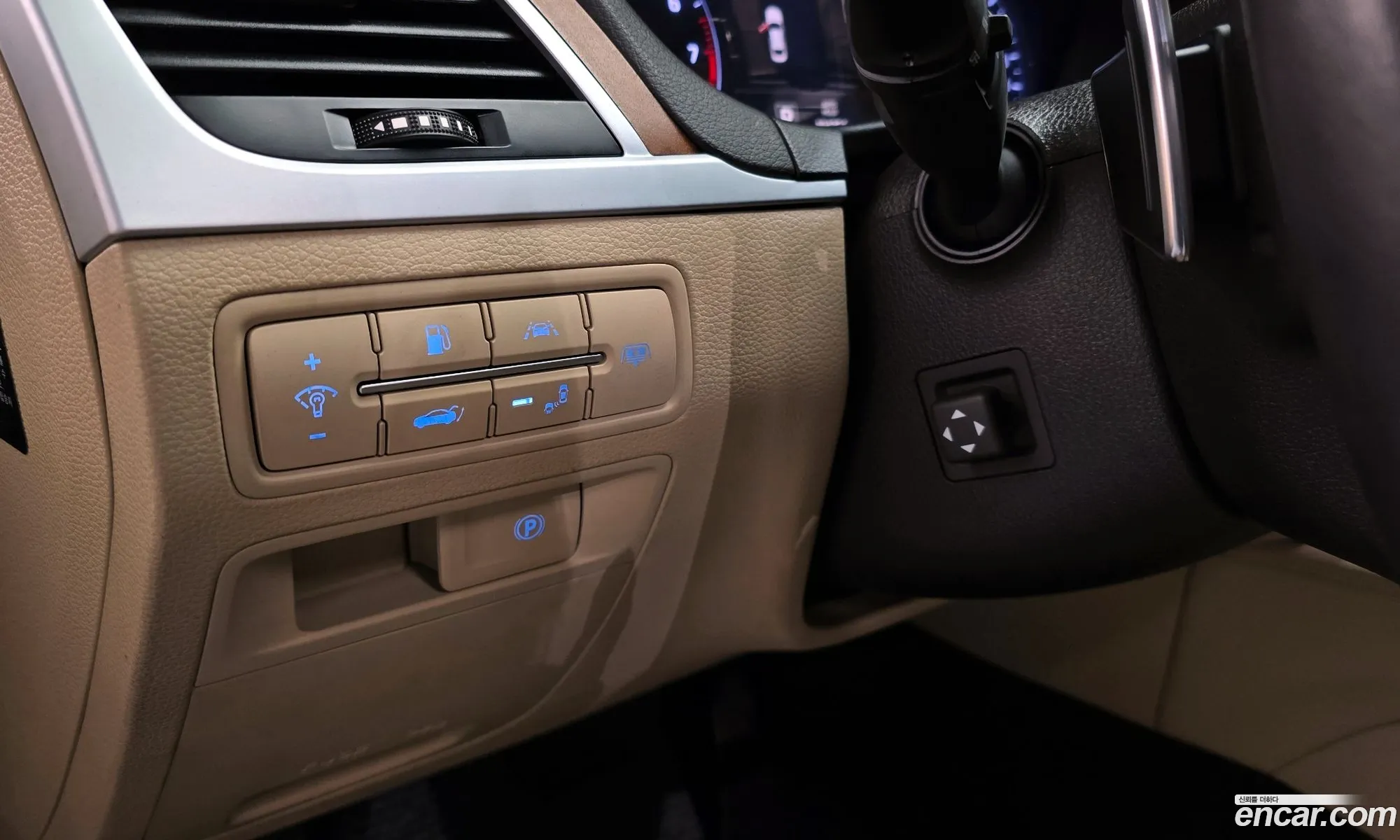 Hyundai Genesis DH 2014 — 15