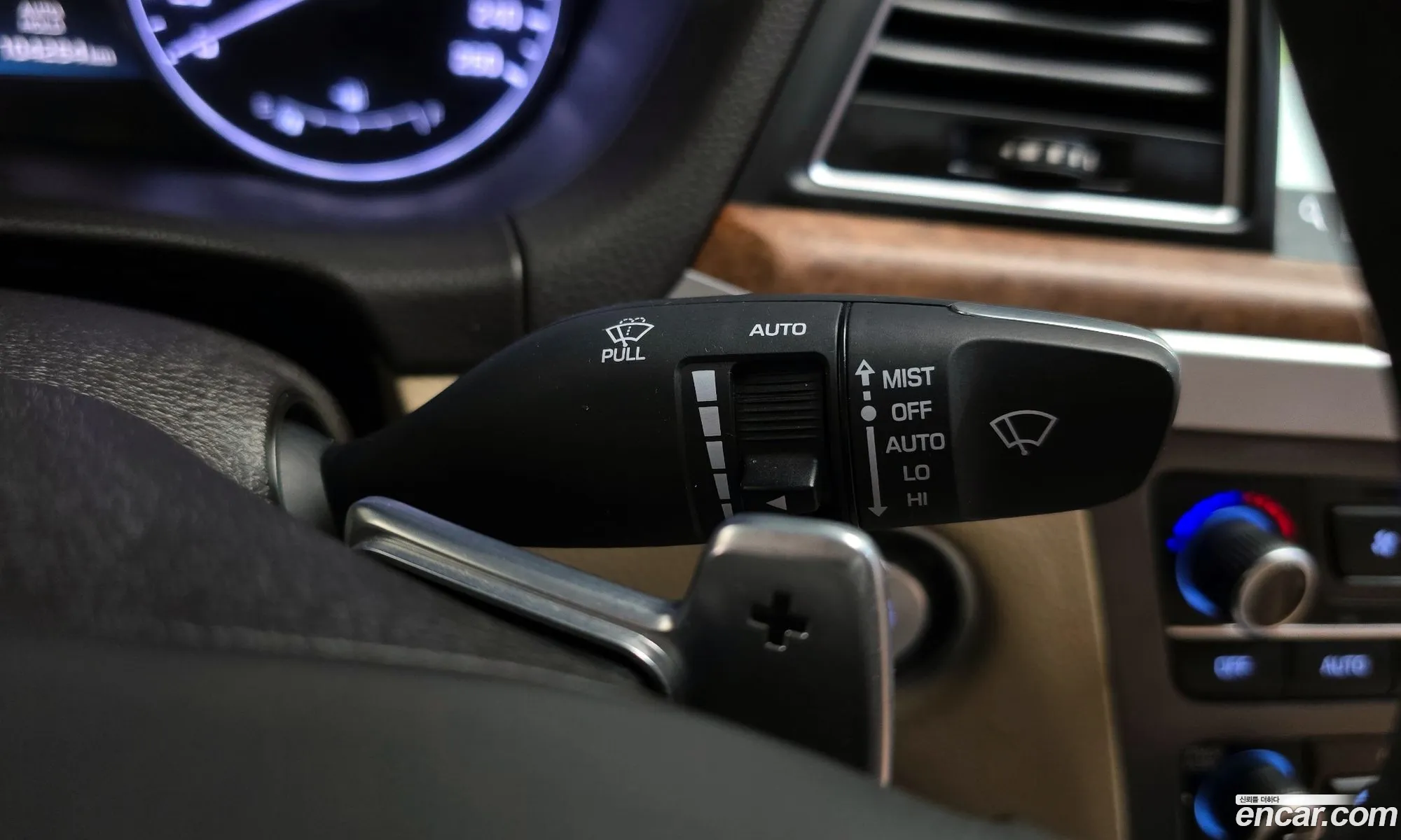 Hyundai Genesis DH 2014 — 3