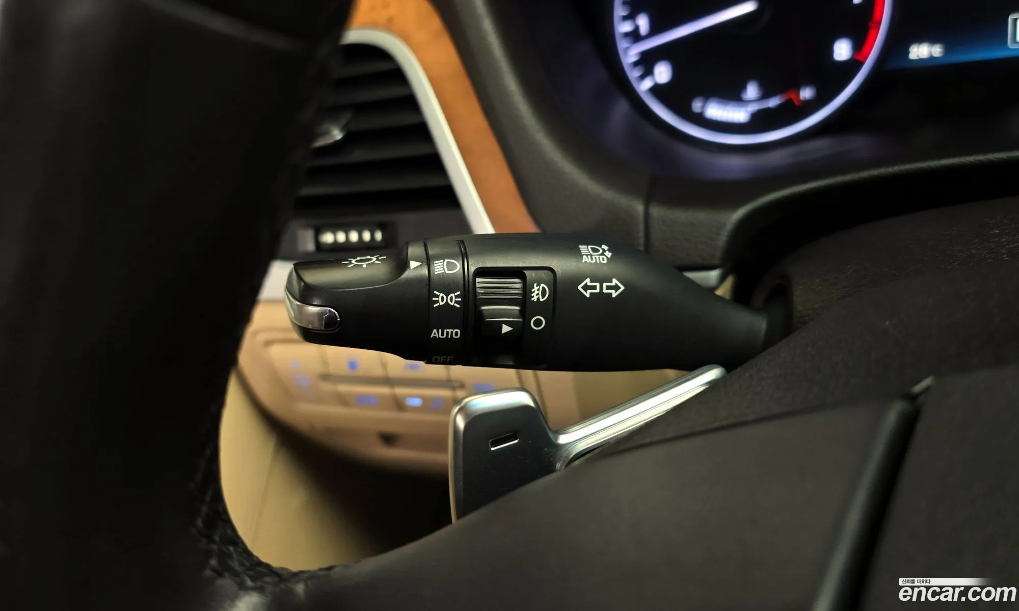 Hyundai Genesis DH 2014 — 30
