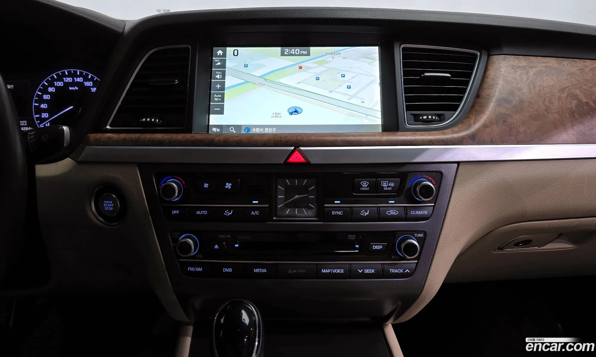 Hyundai Genesis DH 2014 — 11