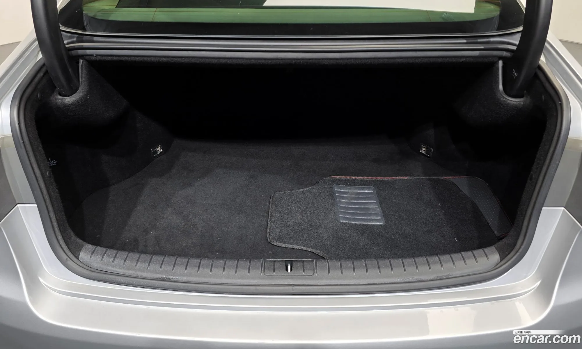 Hyundai Genesis DH 2014 — 4