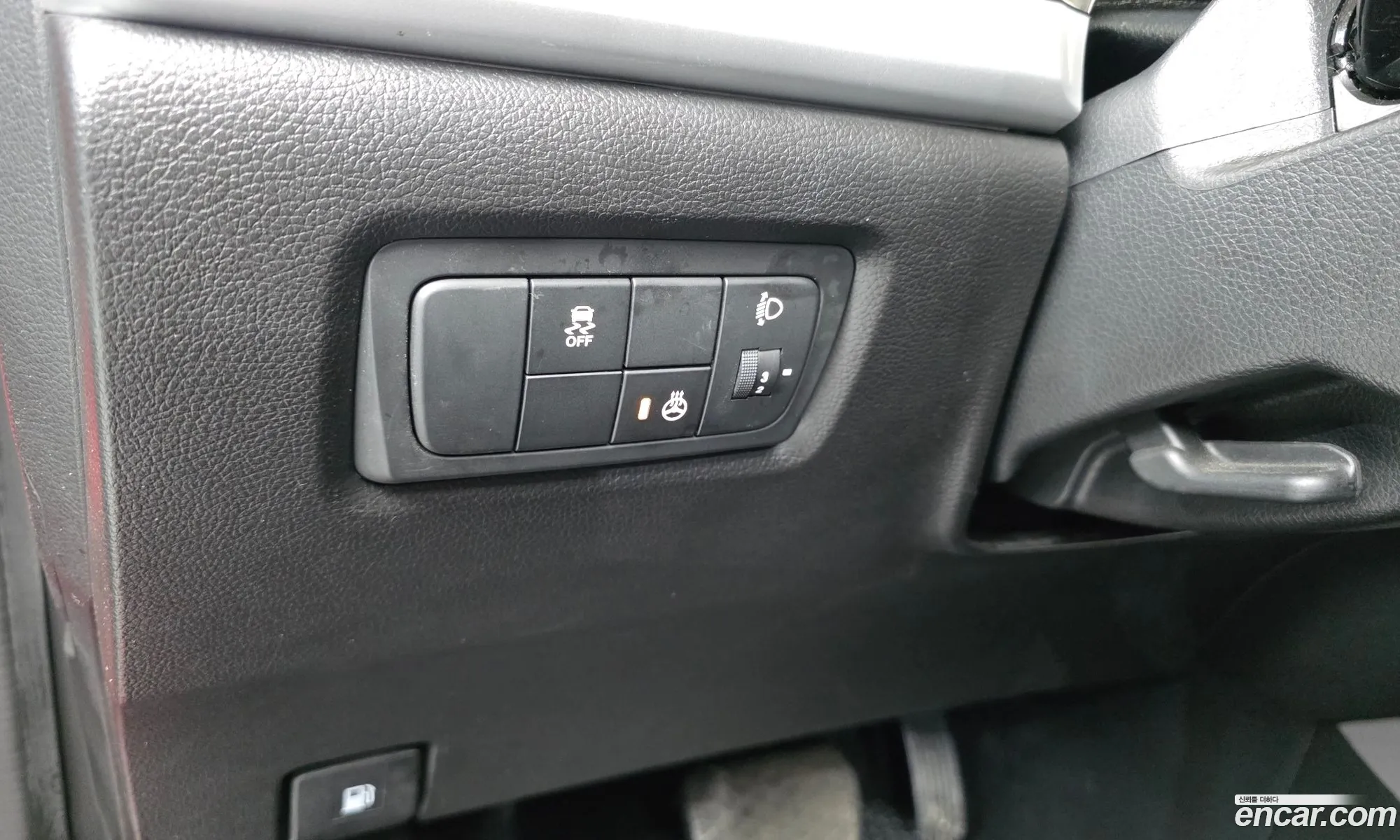 KG Mobility (SsangYong) Korando C 2016 — 25