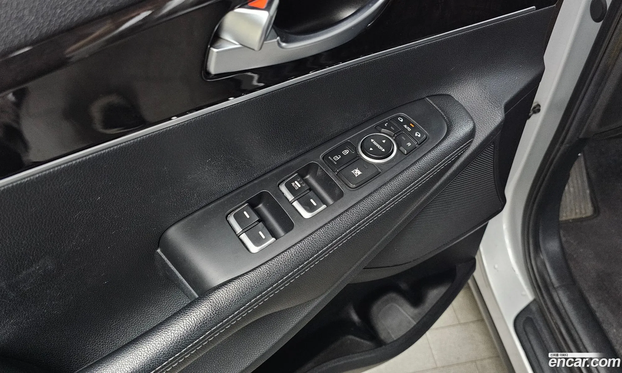 Kia Sorento 2015 KNAPH81BDFA040564 — 19