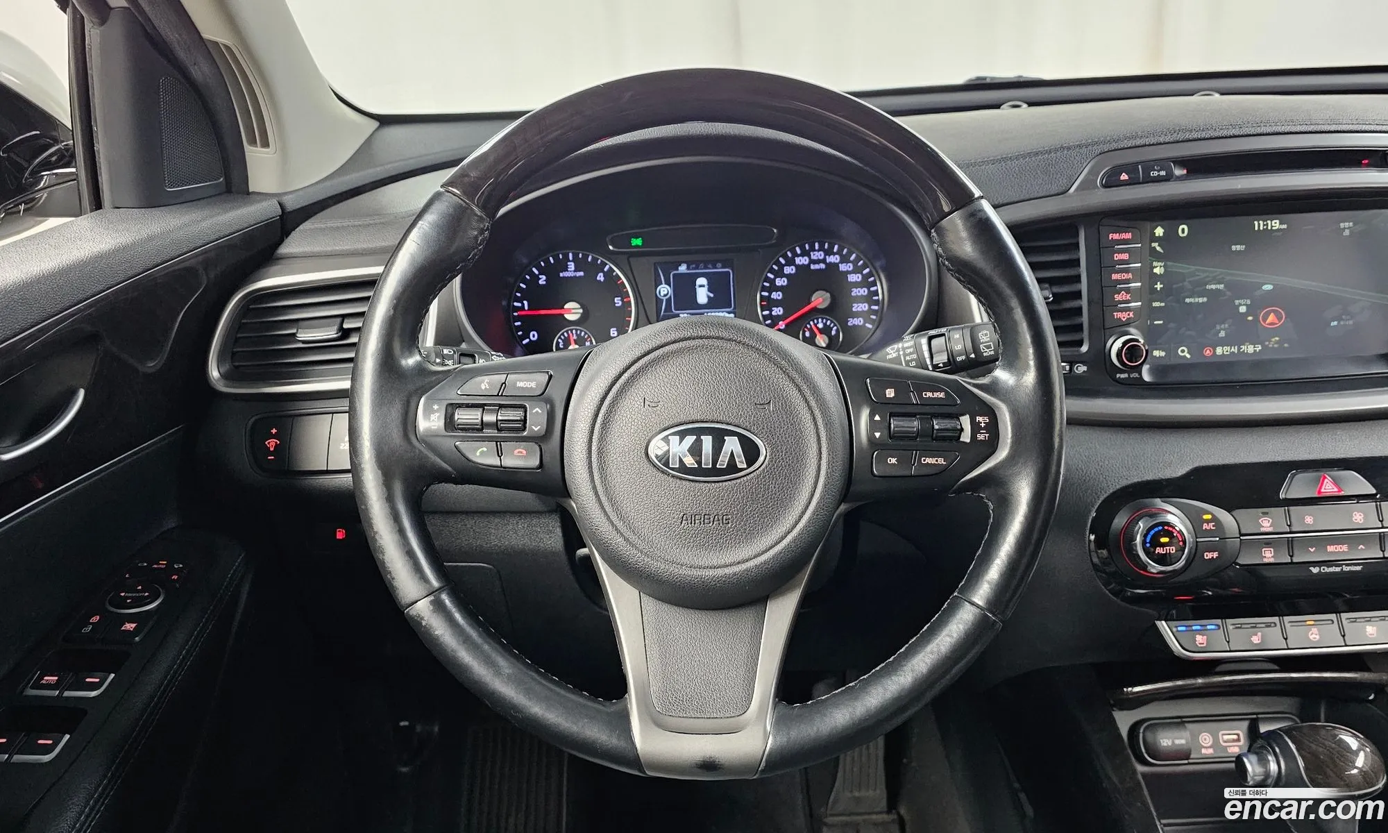 Kia Sorento 2015 KNAPH81BDFA040564 — 17