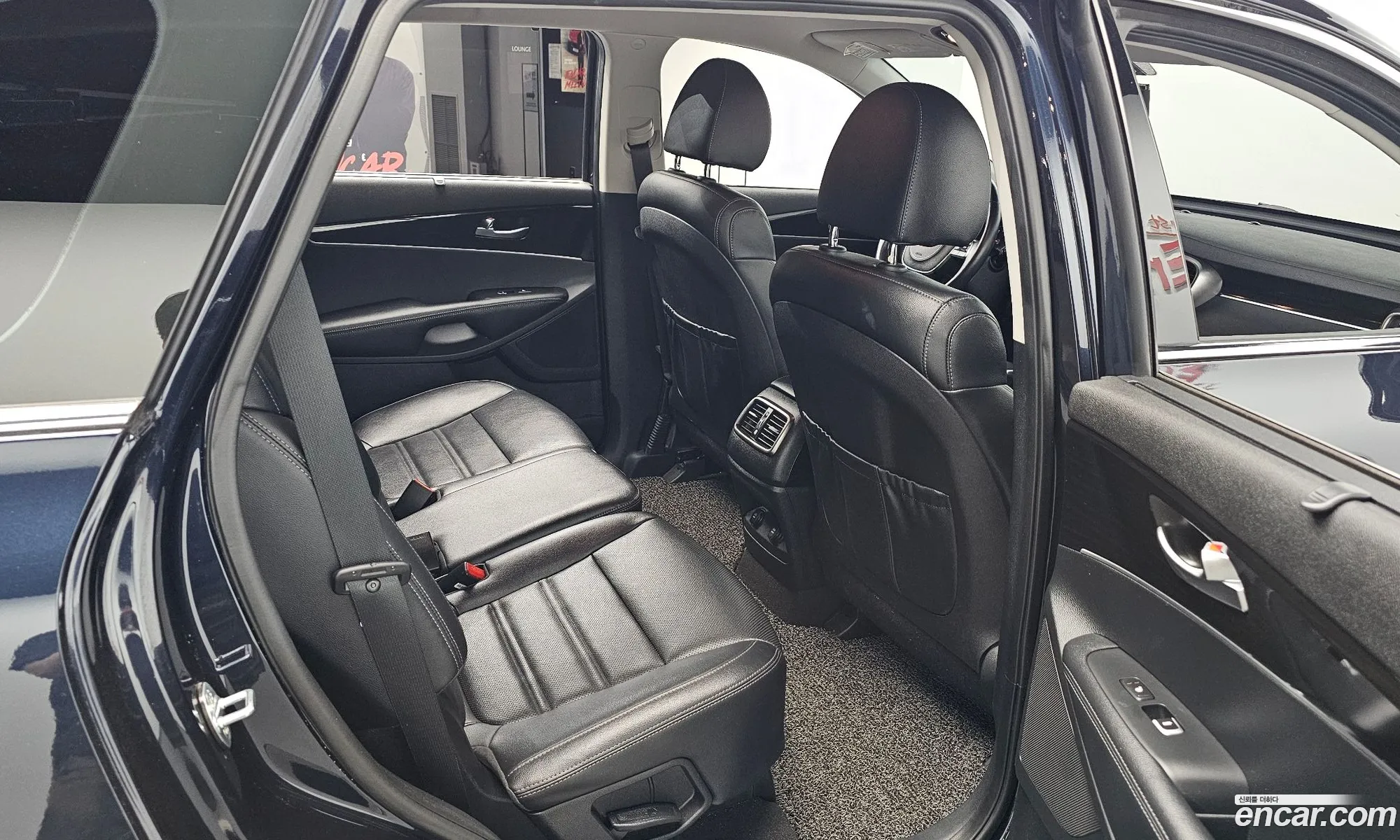 Kia Sorento 2018 KNAPS81ABJA441762 — 11