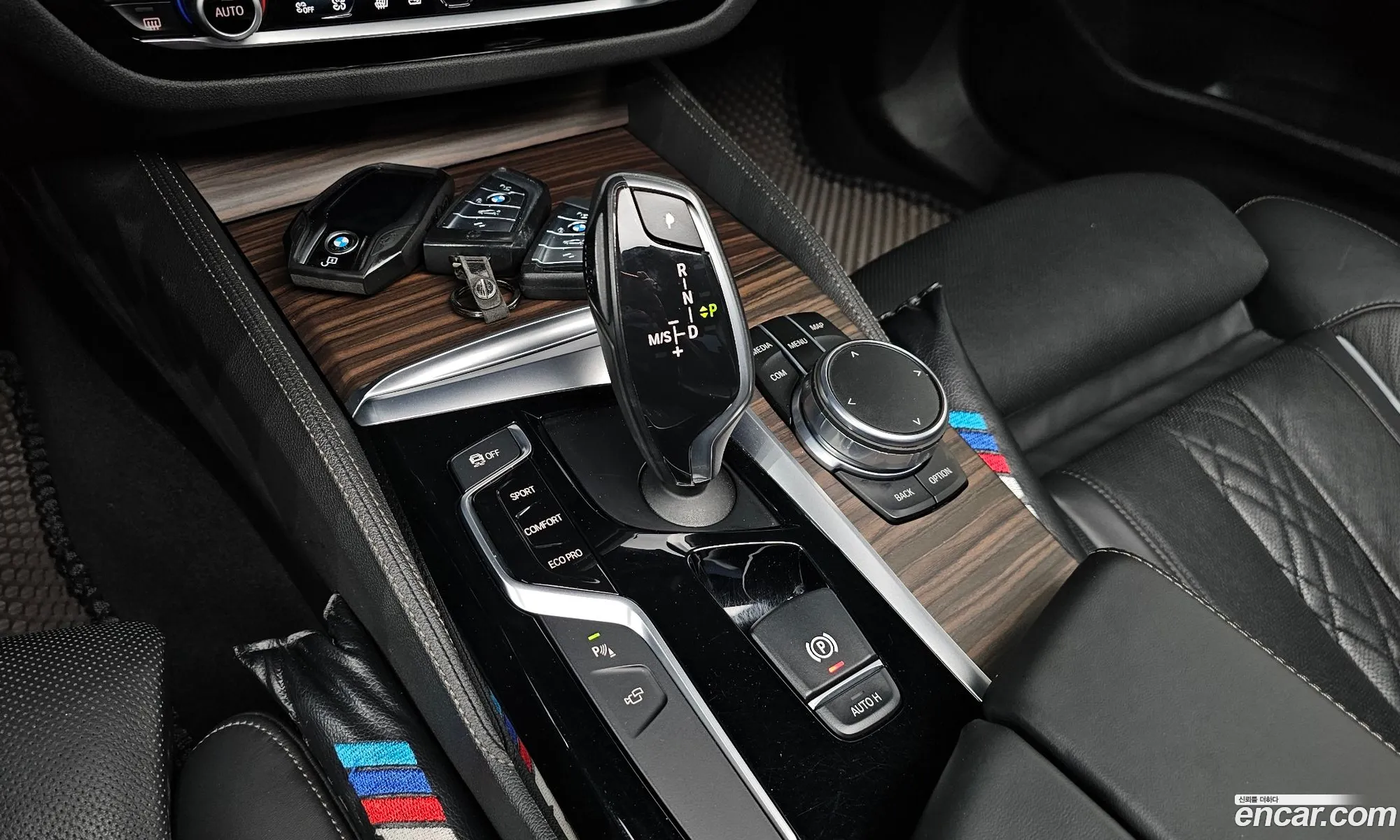 BMW 5 Series 2017 — 11