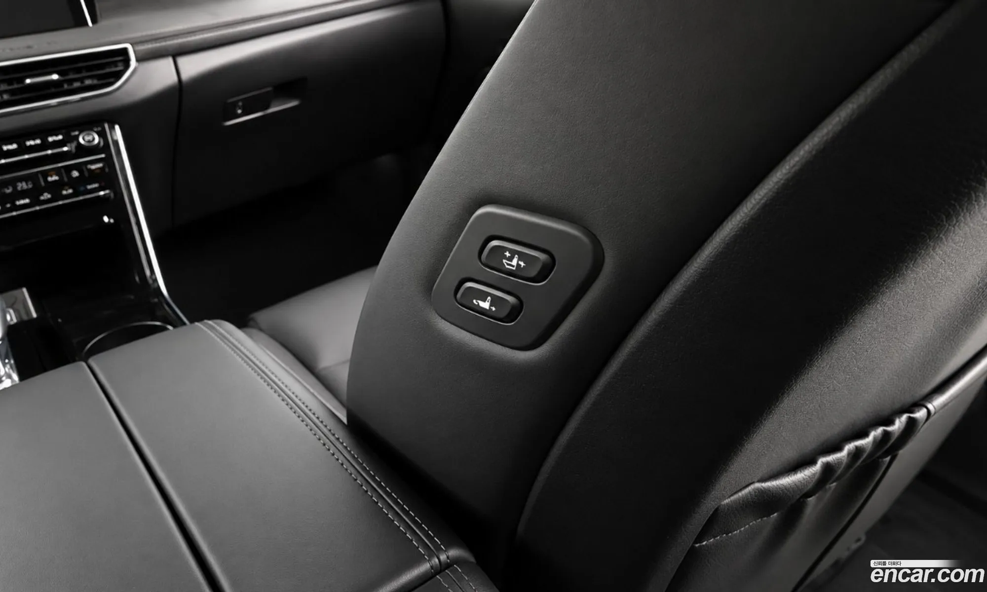 Kia K7 Premier 2020 KNALC41BBLA216851 — 7