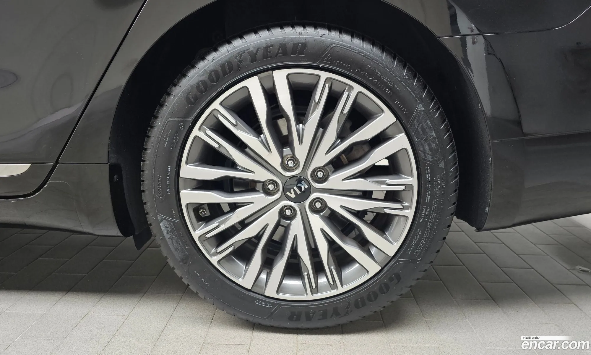 Kia K7 Premier 2020 KNALC41BBLA216851 — 4