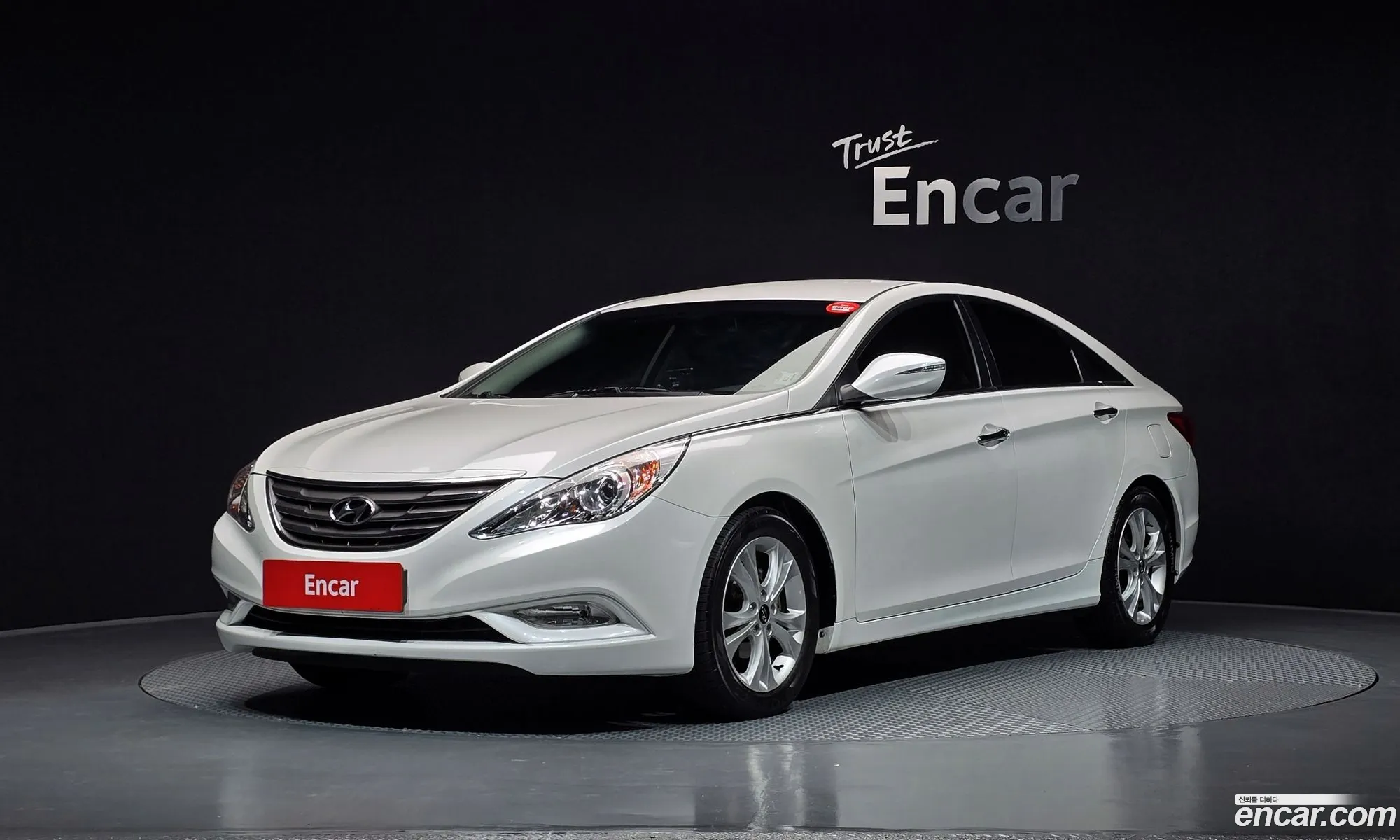 Hyundai YF Sonata 2012 KMHEC41ABCA429227 — 5