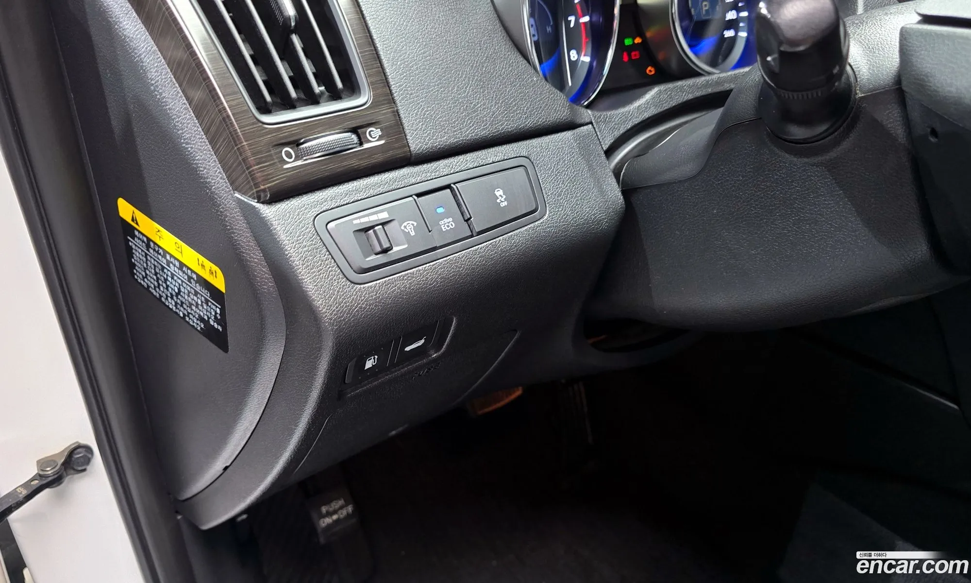 Hyundai YF Sonata 2012 KMHEC41ABCA429227 — 7