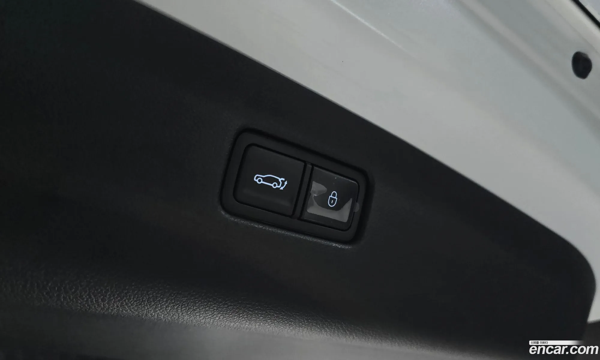 Genesis GV70 2023 KMTMA81BDPU128986 — 30