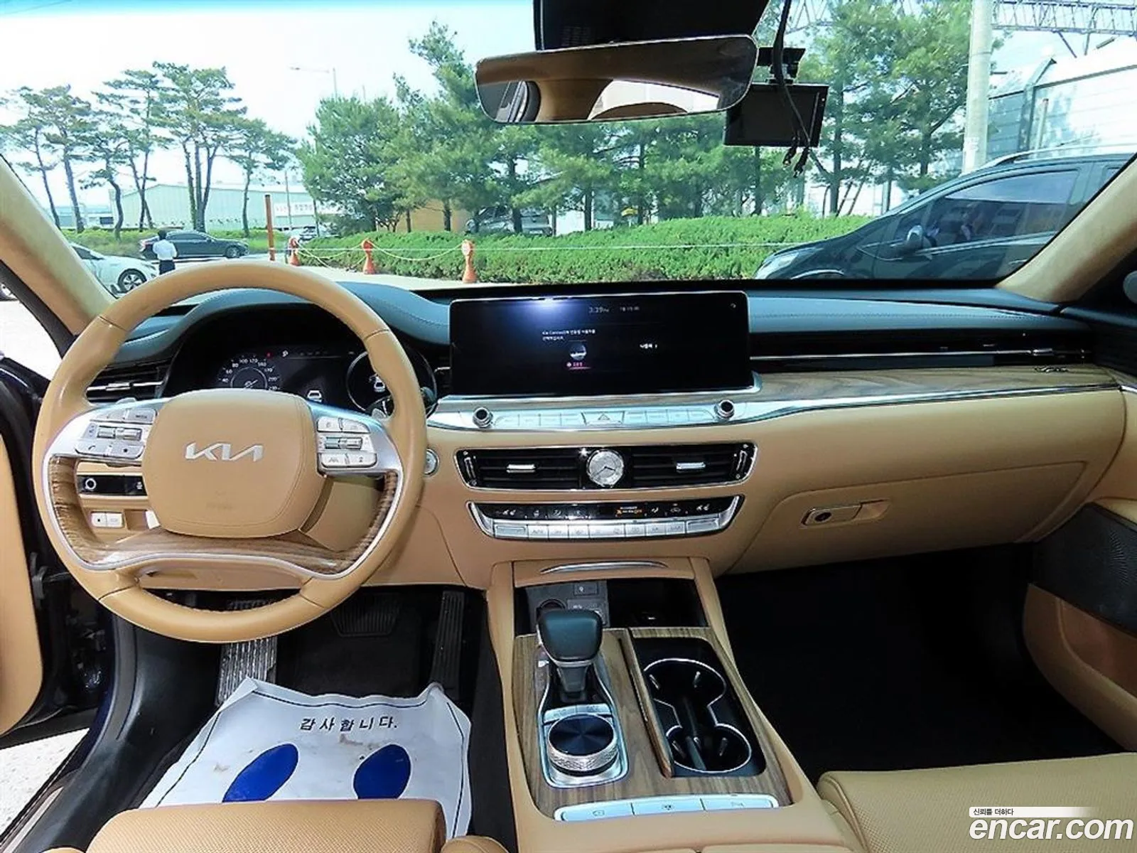 Kia K9 2022 — 17