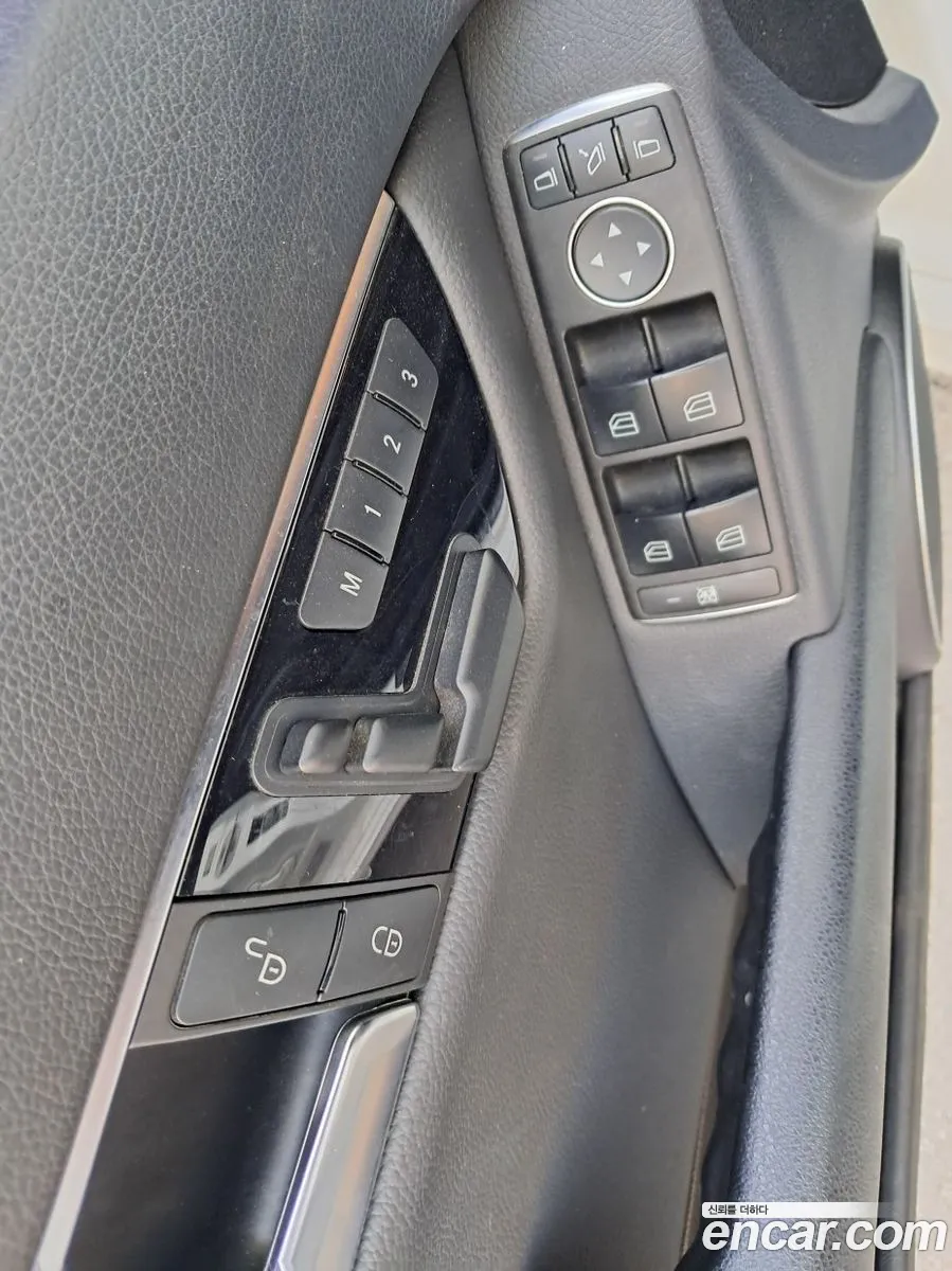 Mercedes-Benz C-Class W204 2014 — 15