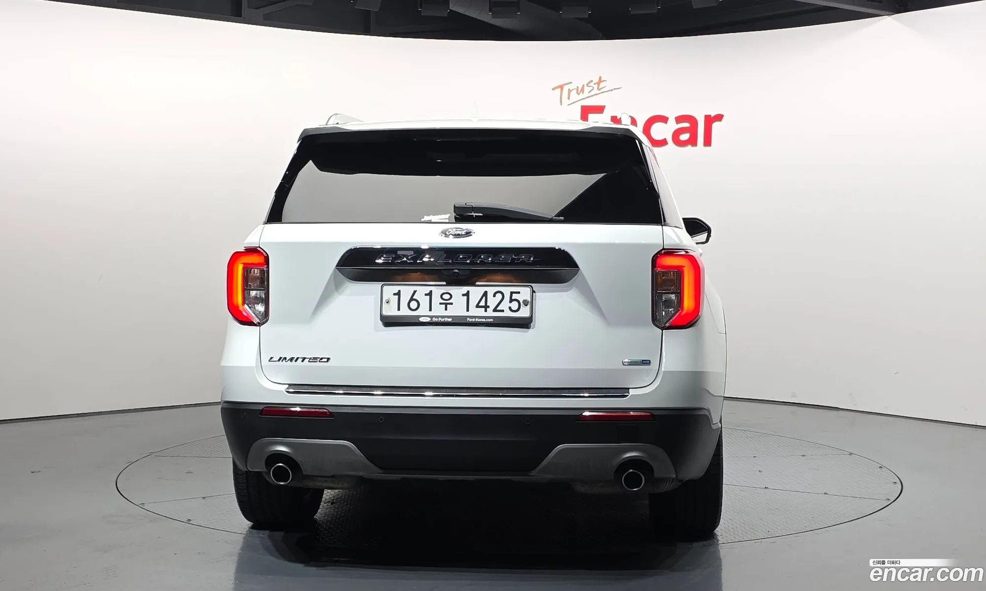 Ford Explorer 6th Gen 2019 1FMSK8FHXLGA72832 — 3