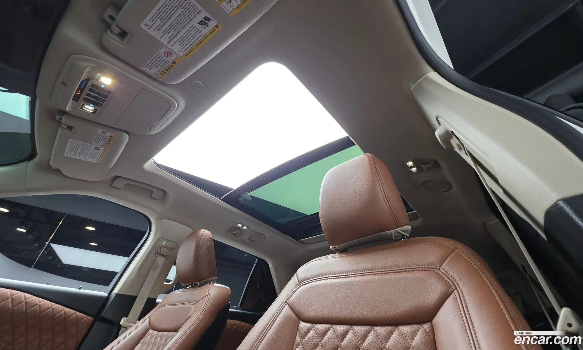 Ford Explorer 6th Gen 2019 1FMSK8FHXLGA72832 — 7