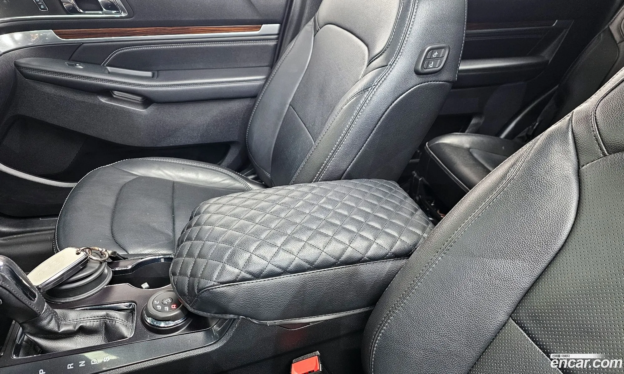 Ford Explorer 2019 1FM5K8FH5KGA80591 — 31