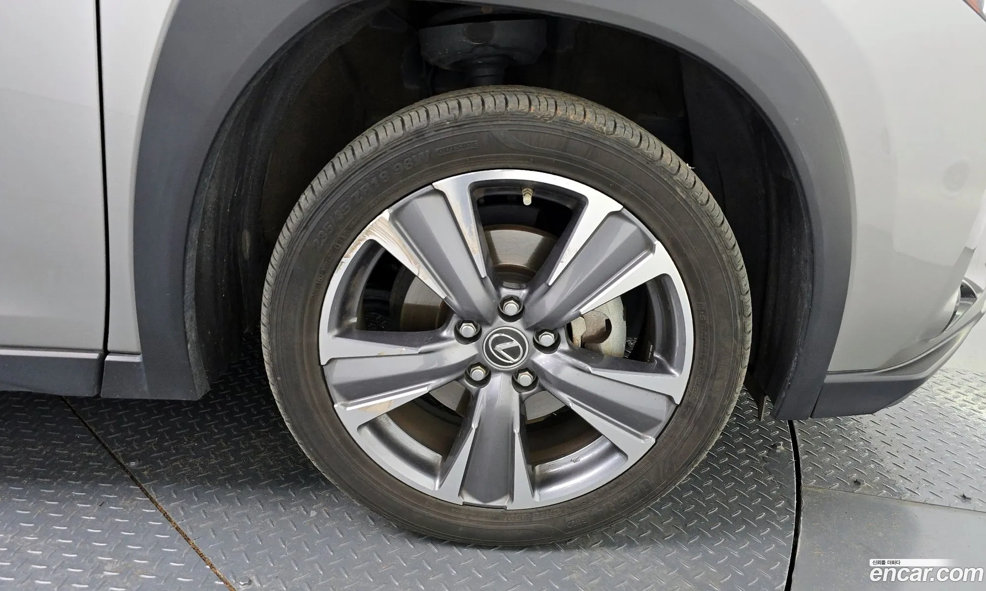 Lexus UX300e 2022 JTHAAABH1N2010394 — 14