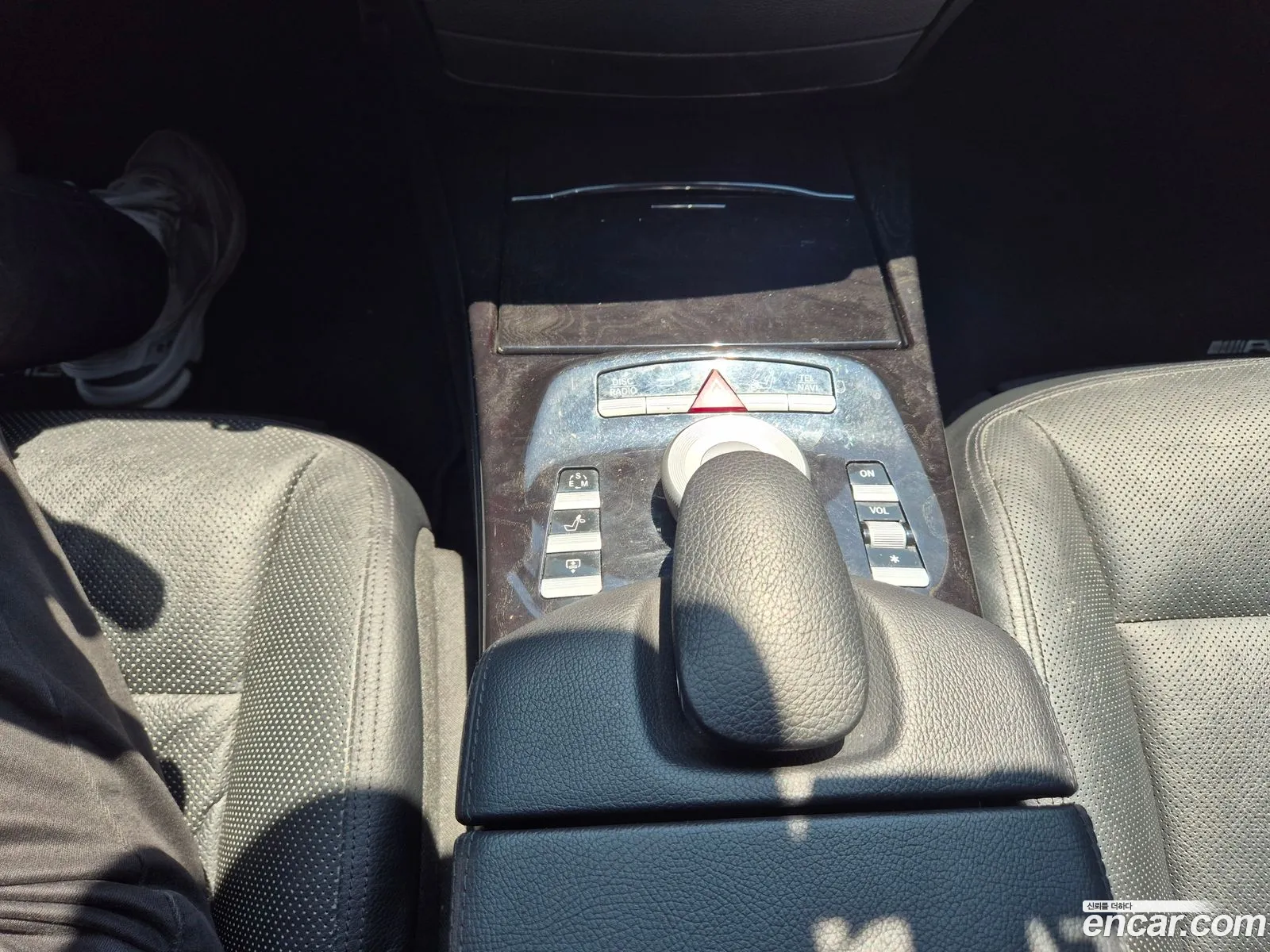 Mercedes-Benz S-Class W221 2011 — 16