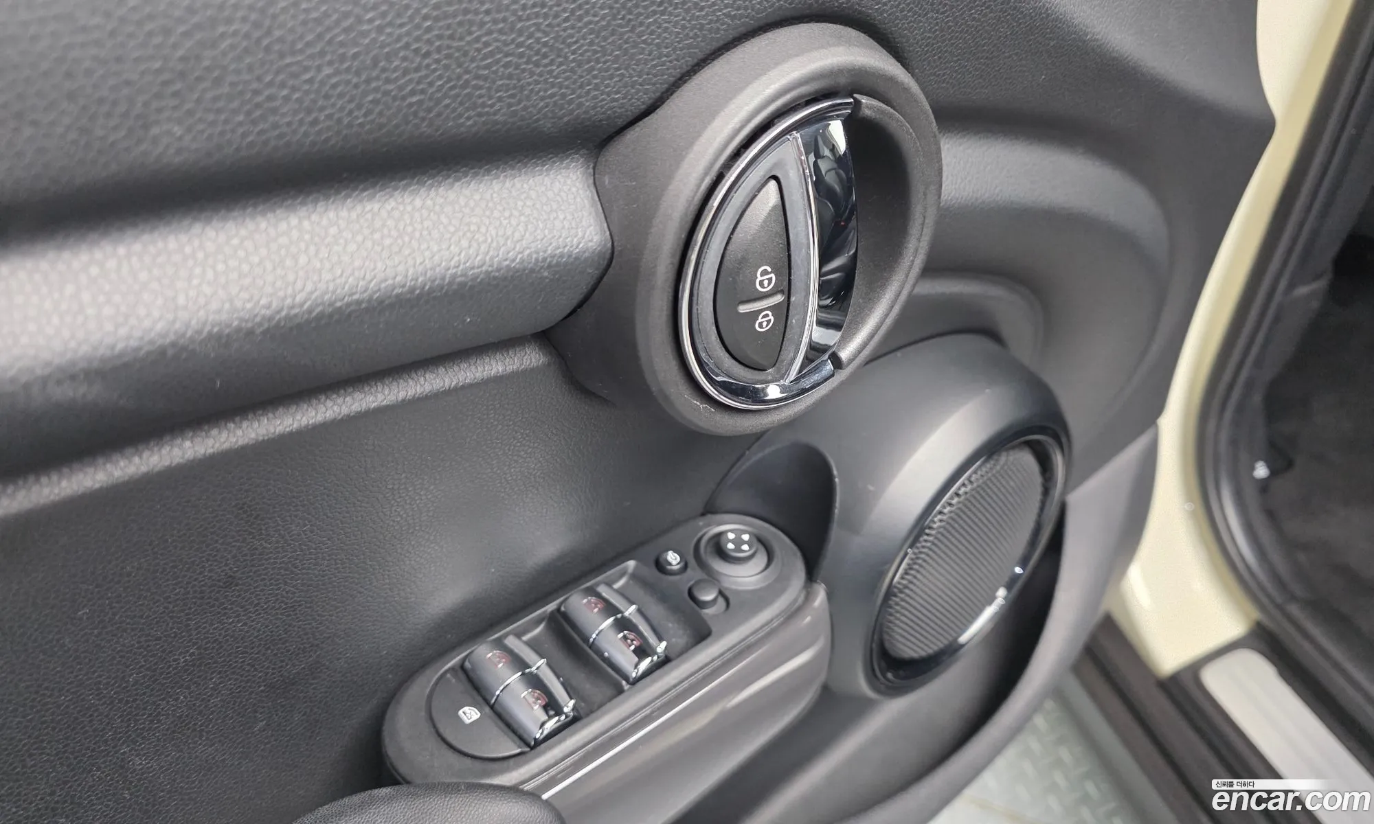 Mini Cooper 2019 WMWXU1105K2H34972 — 31
