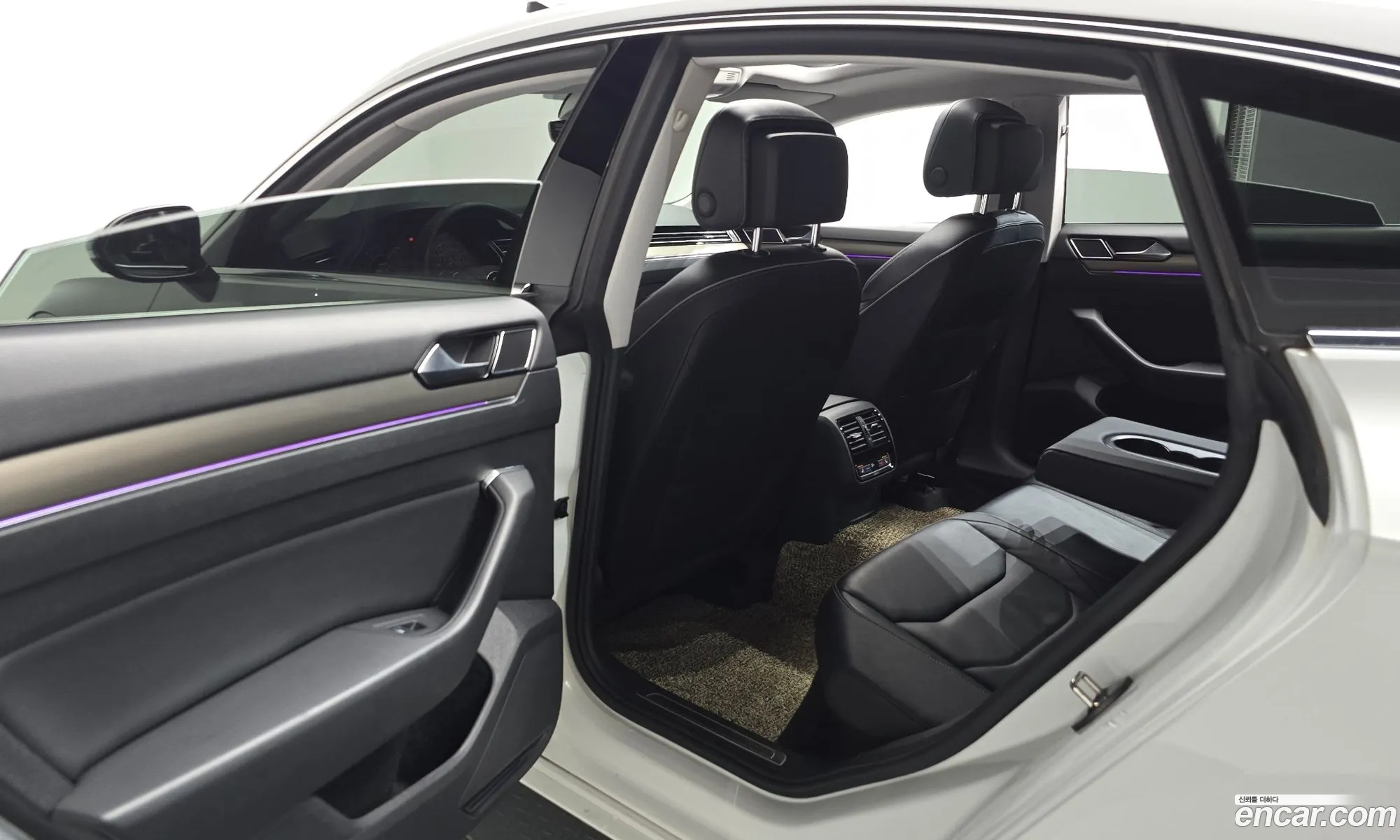 Volkswagen Arteon 2019 — 18