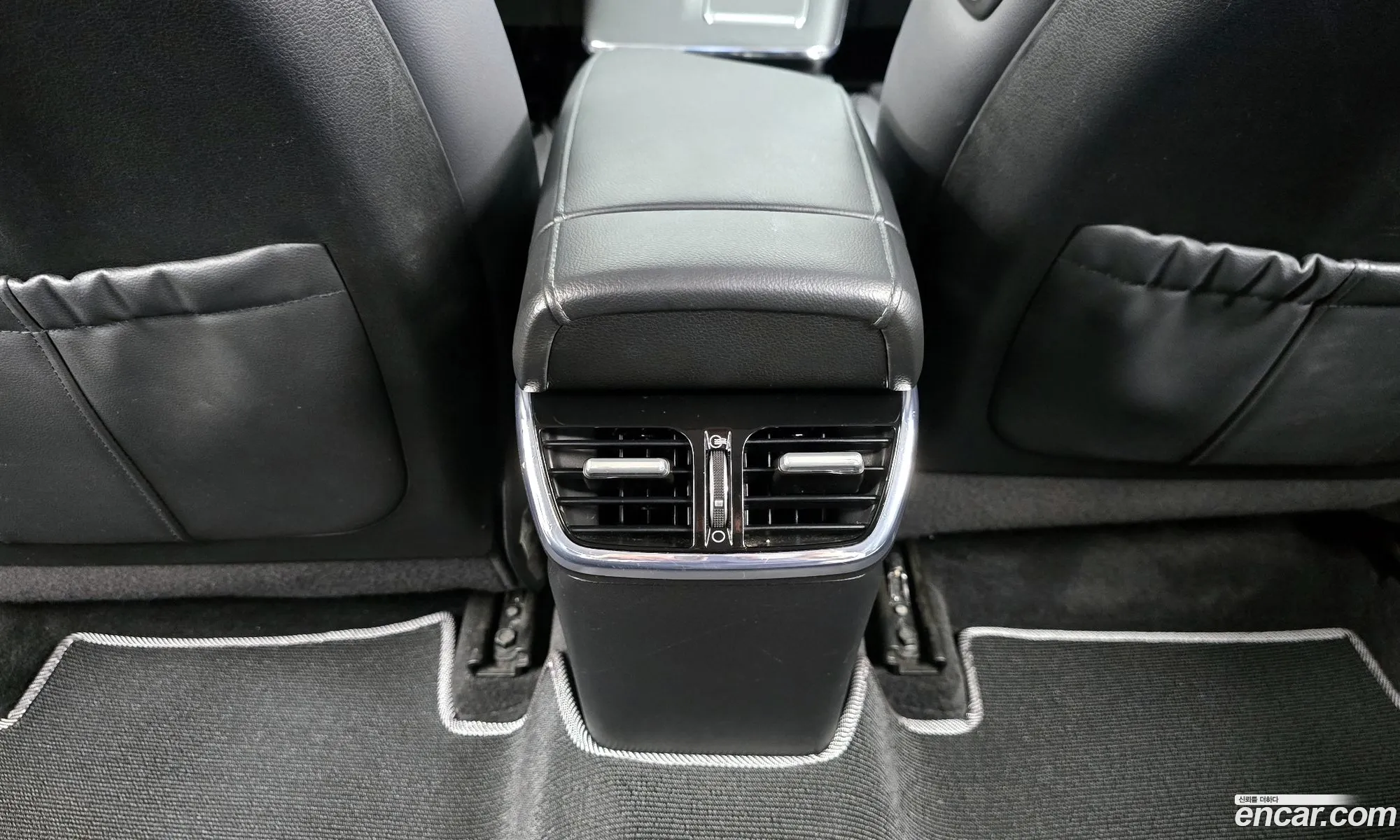 Hyundai Grandeur IG 2020 — 28