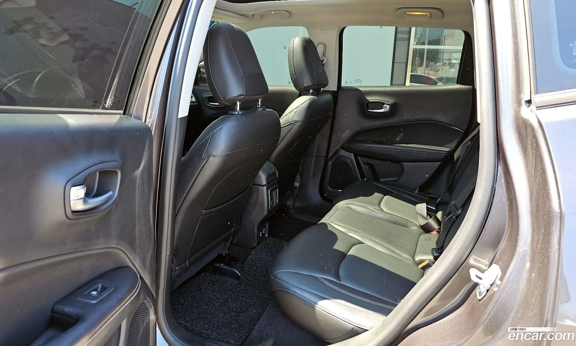 Jeep Compass 2018 3C4NJDBB0JT394015 — 8