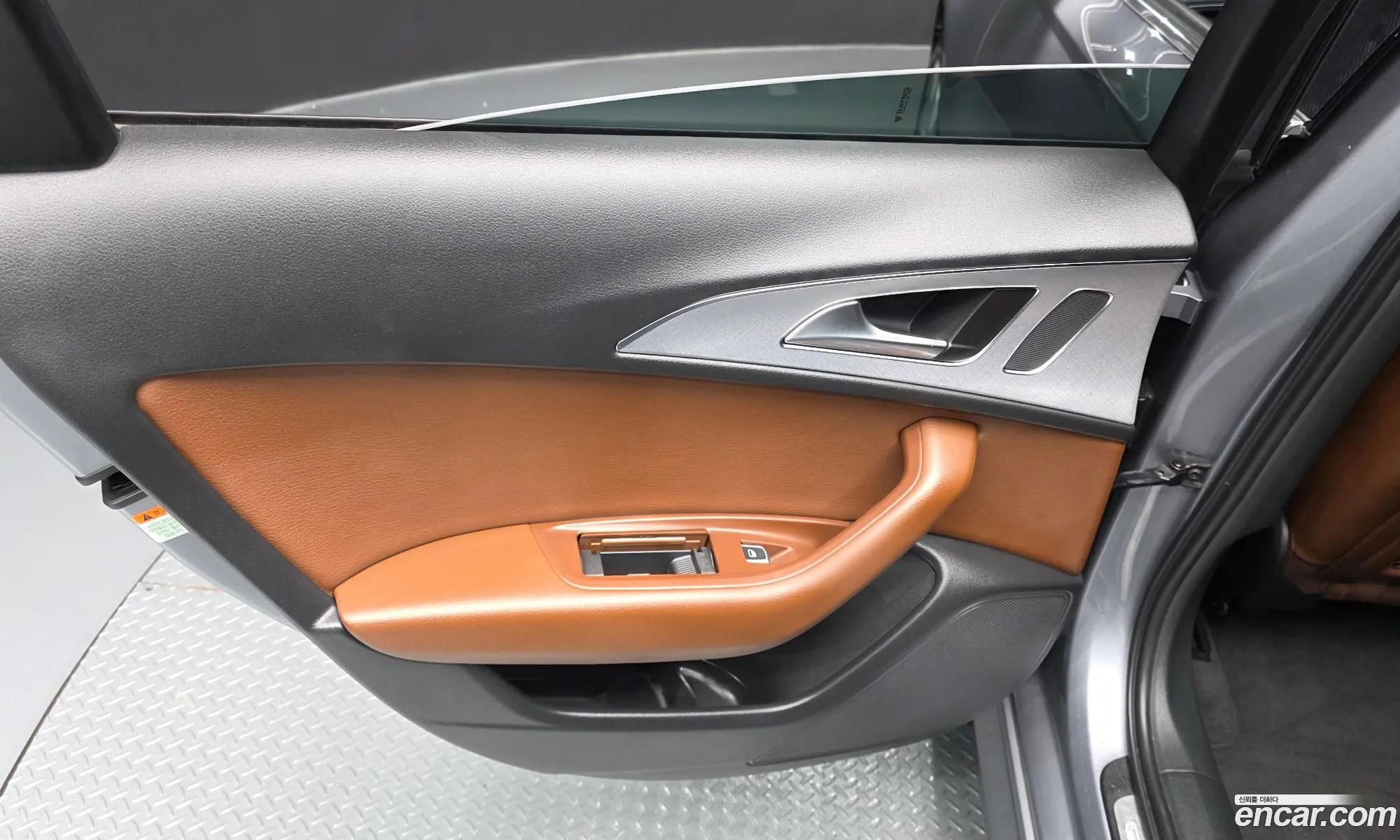 Audi A6 2018 WAUZZZ4G4JN136139 — 30