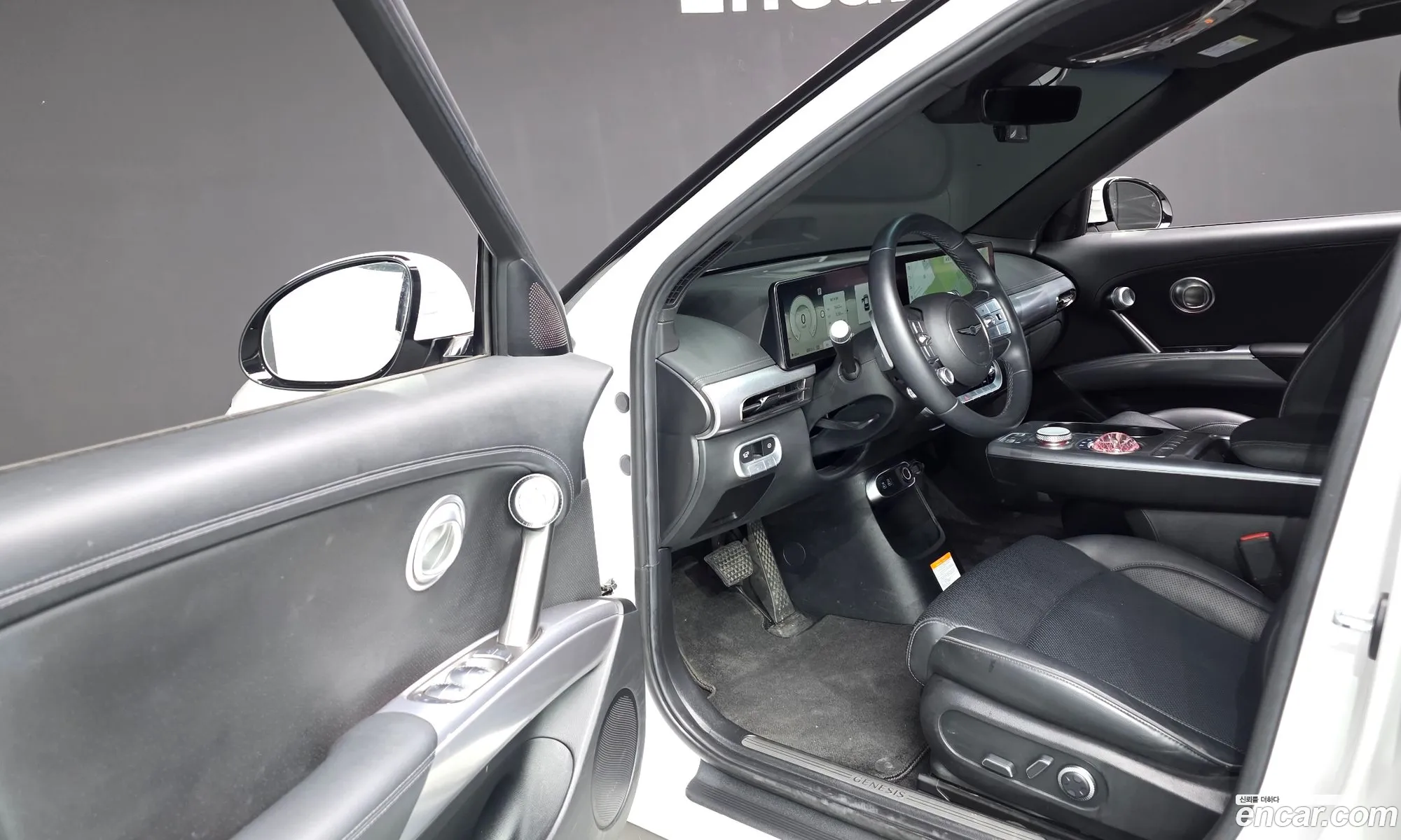 Genesis GV60 2022 — 13
