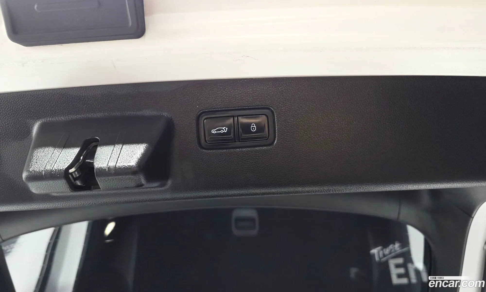 Genesis GV60 2022 — 2