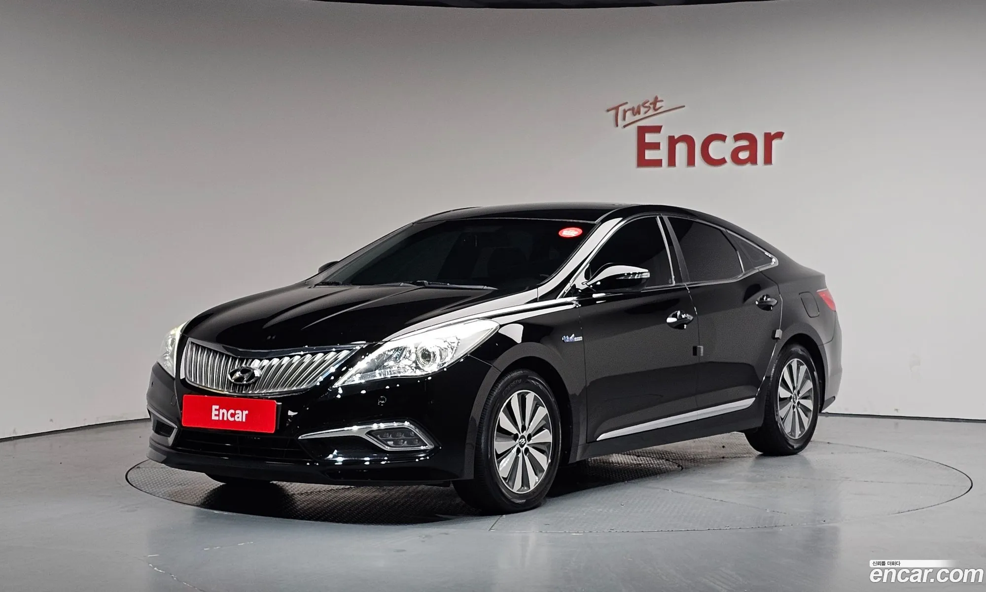 Hyundai Grandeur HG Hybrid 2015 — 3