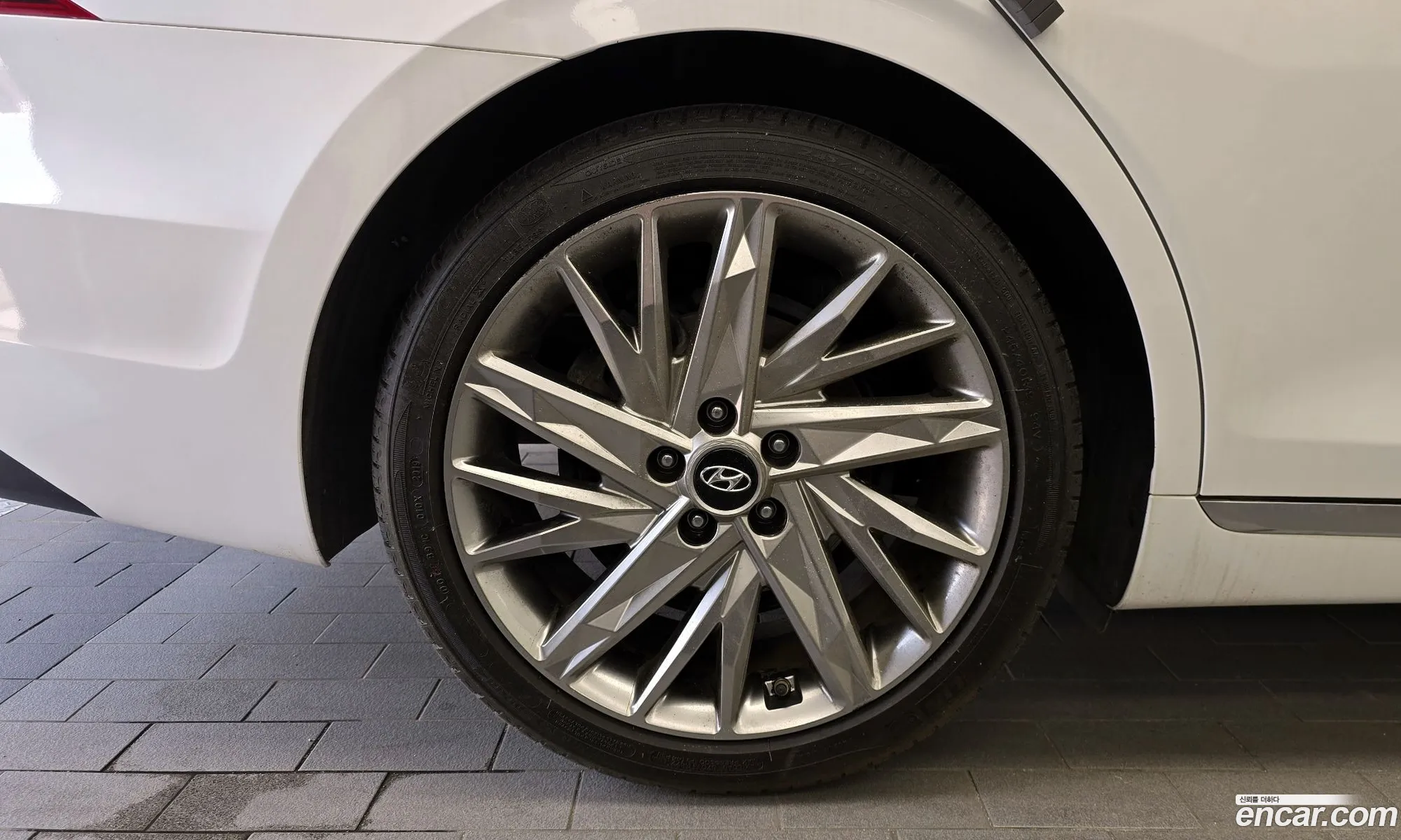 Hyundai Grandeur IG 2020 — 17